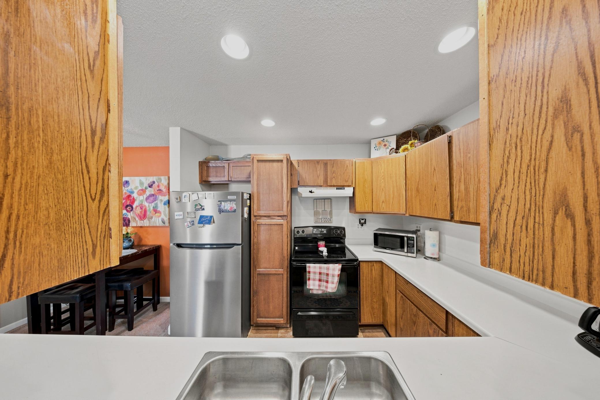 233 19th Street E Property Photo 15