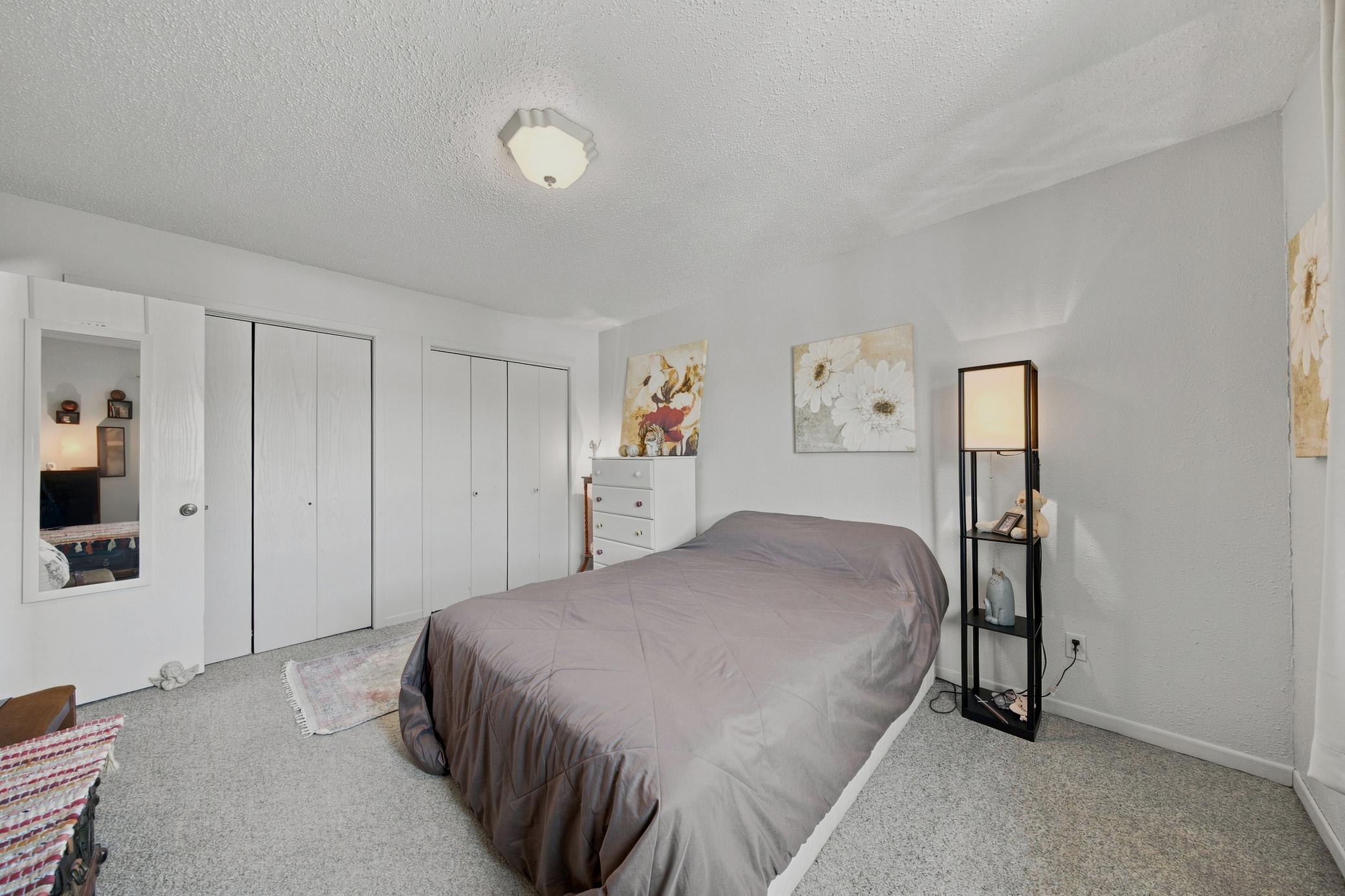 233 19th Street E Property Photo 20