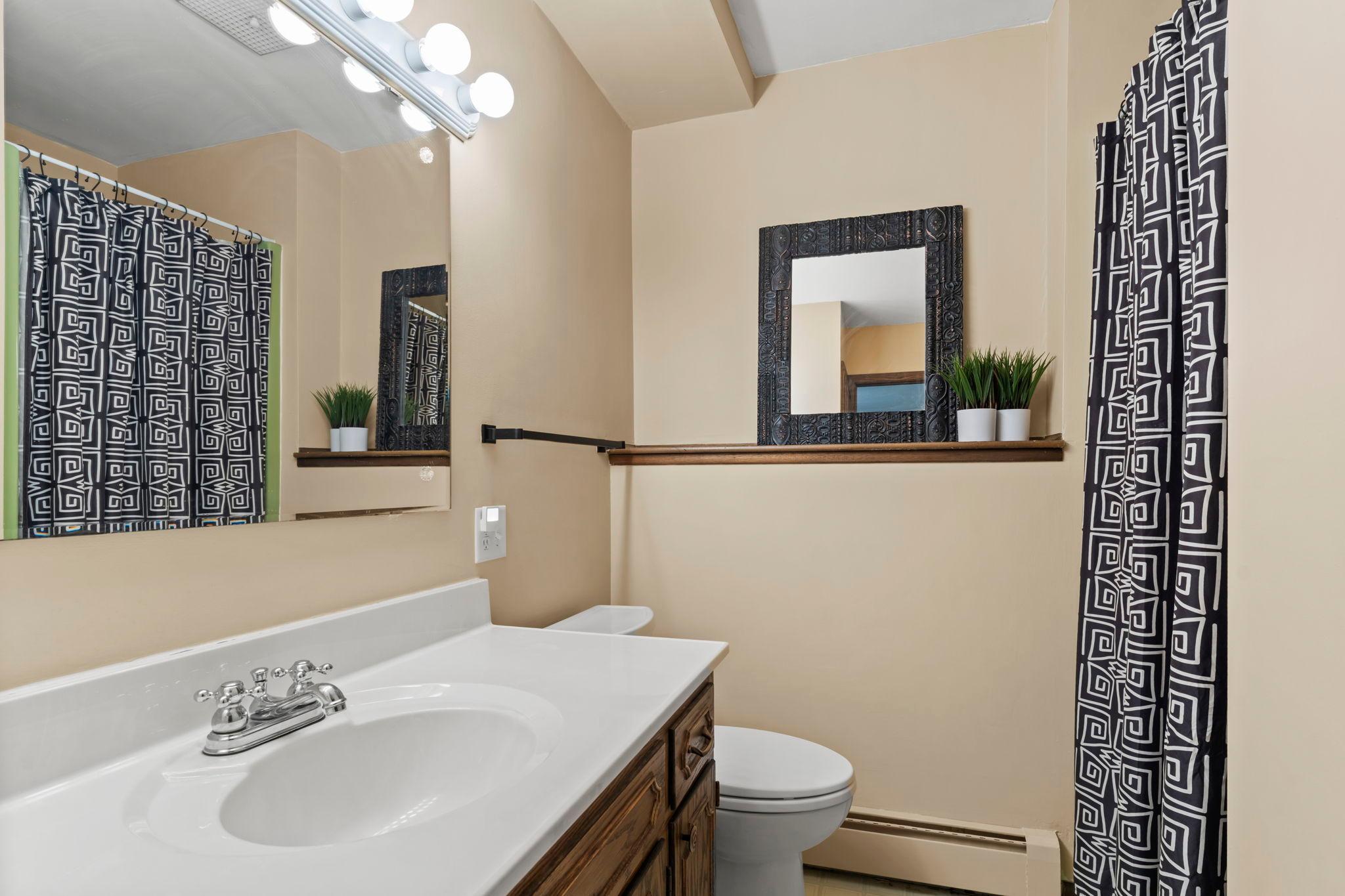 5997 Oak Circle Property Photo 18