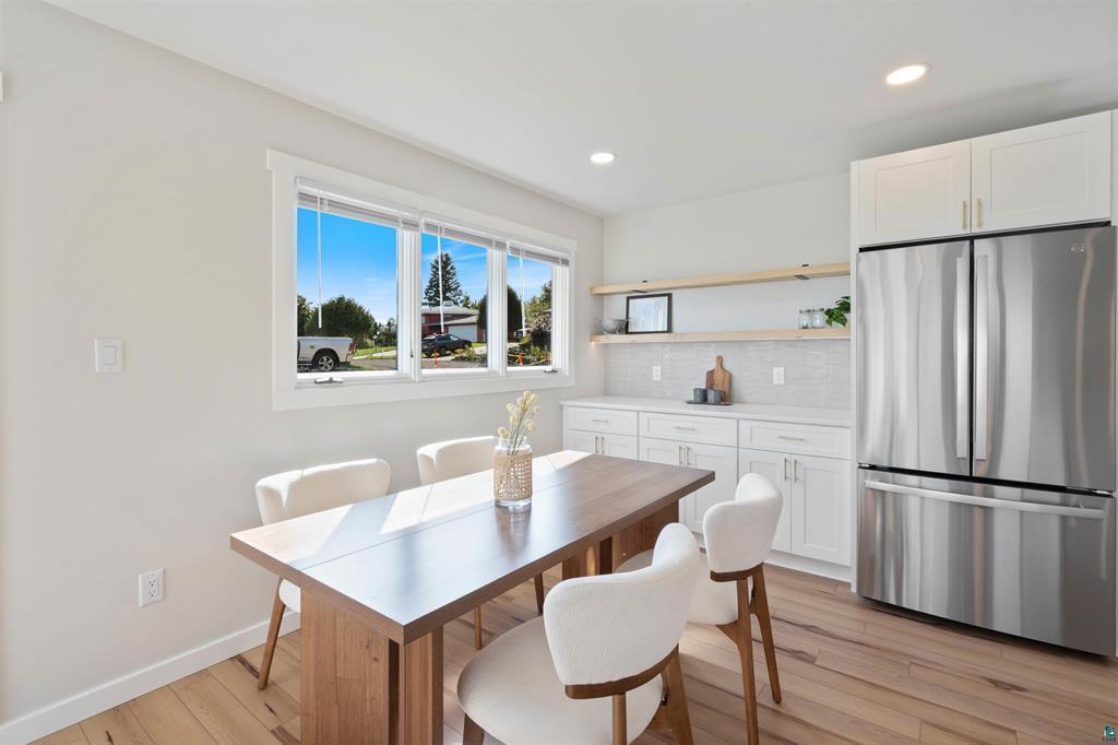 1634 Cliff Avenue Property Photo 10