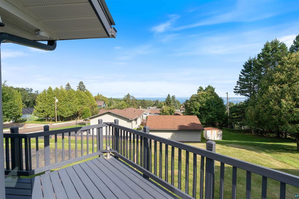1634 Cliff Avenue Property Photo 35