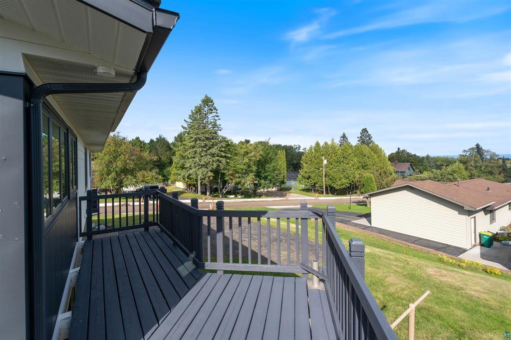 1634 Cliff Avenue Property Photo 36