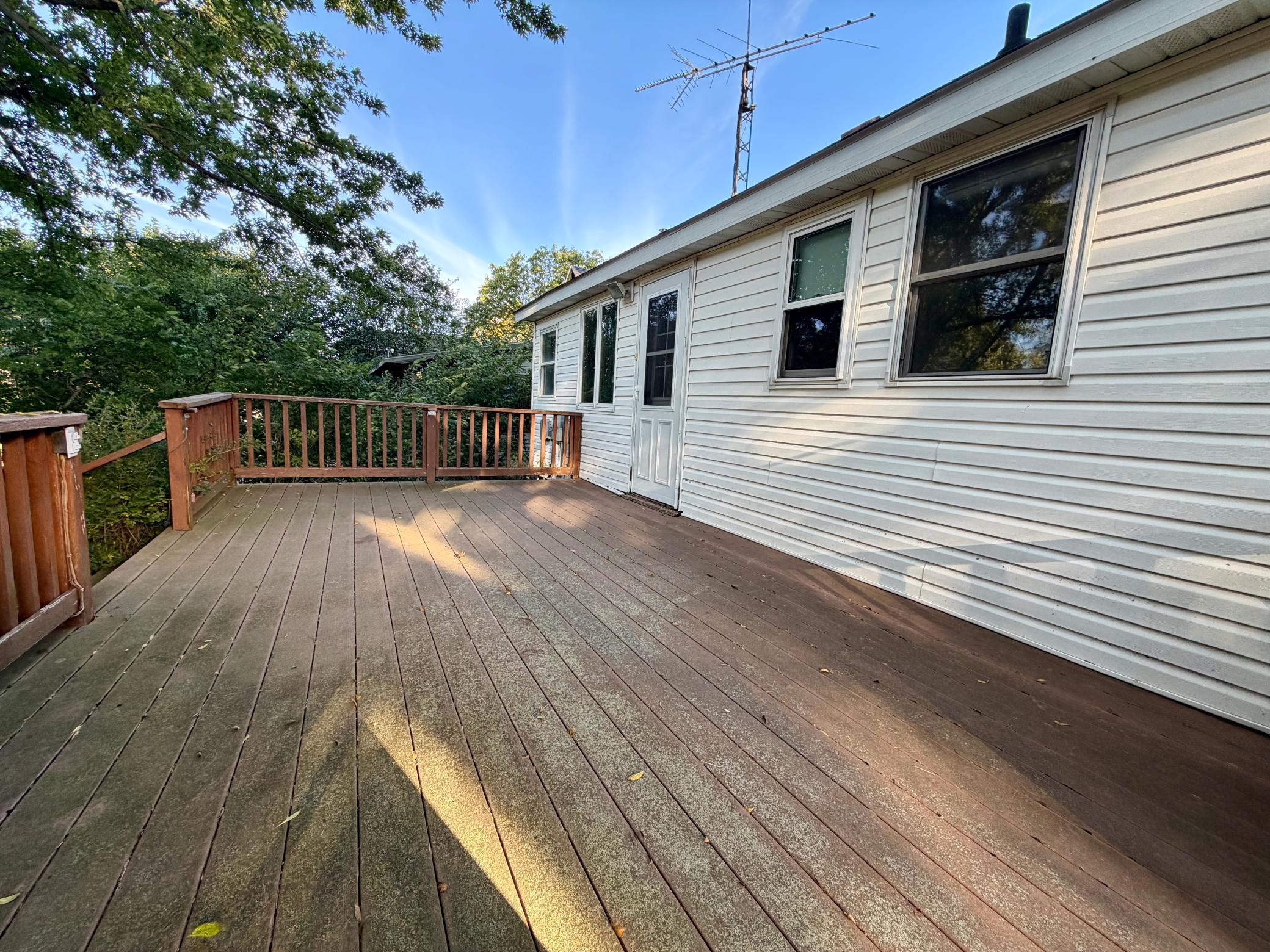 231 Sorenson Street Property Photo 6