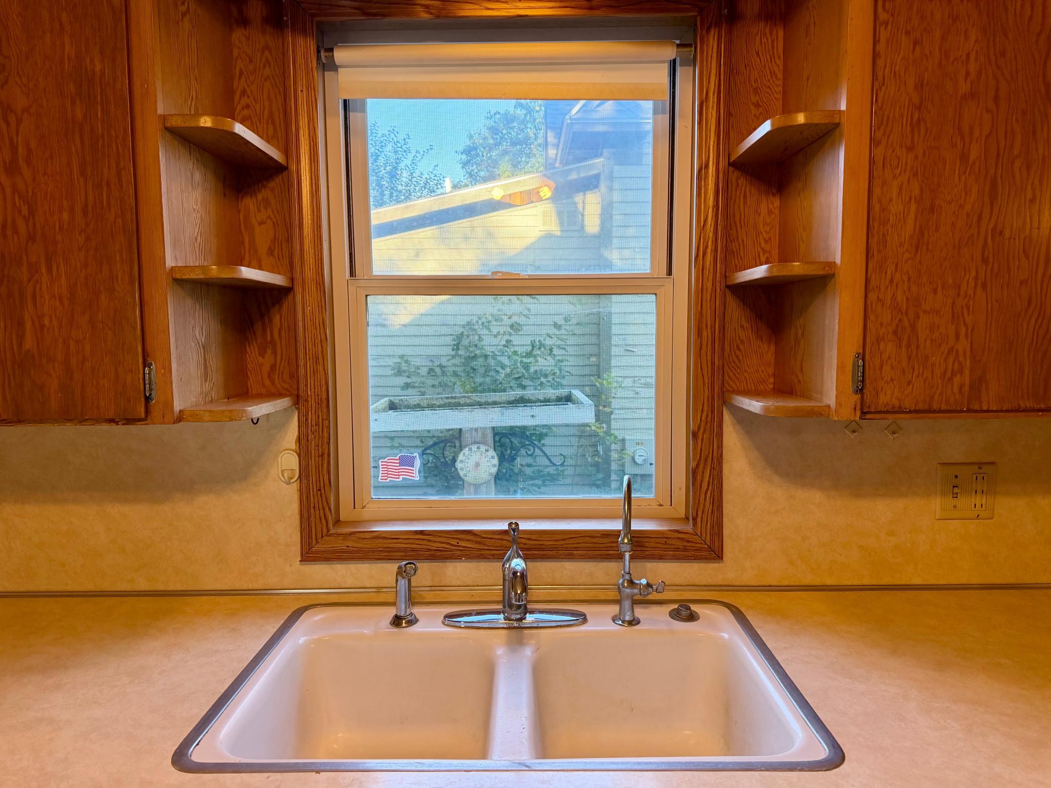 231 Sorenson Street Property Photo 20