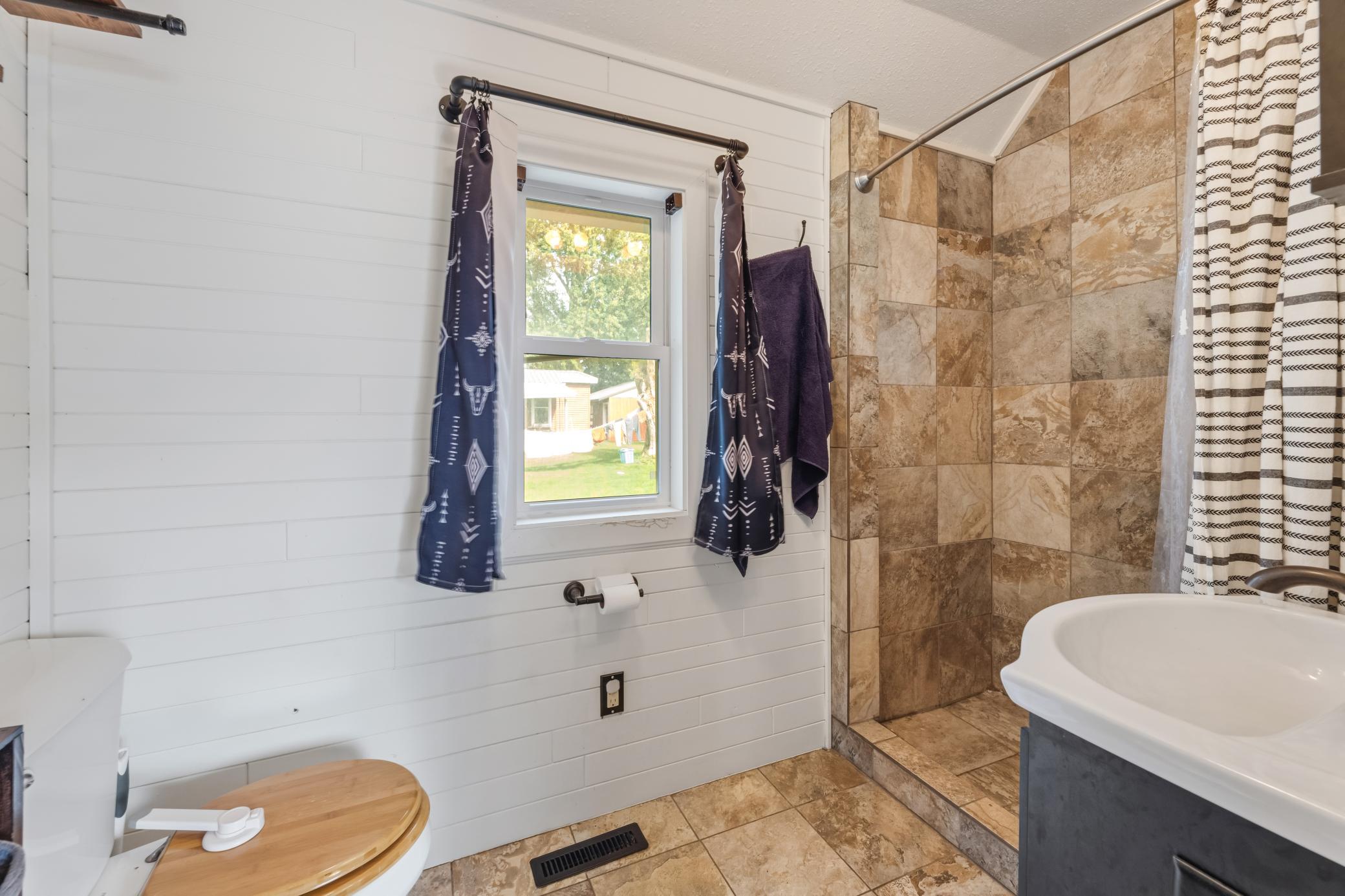 514 Maple Drive Property Photo 18