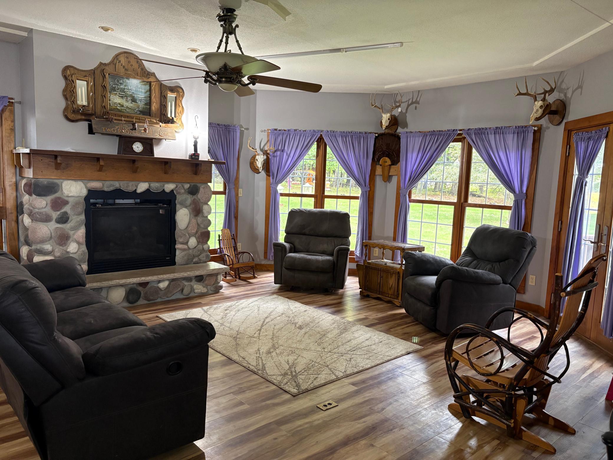 3095 Cty Rd Q Property Photo 5