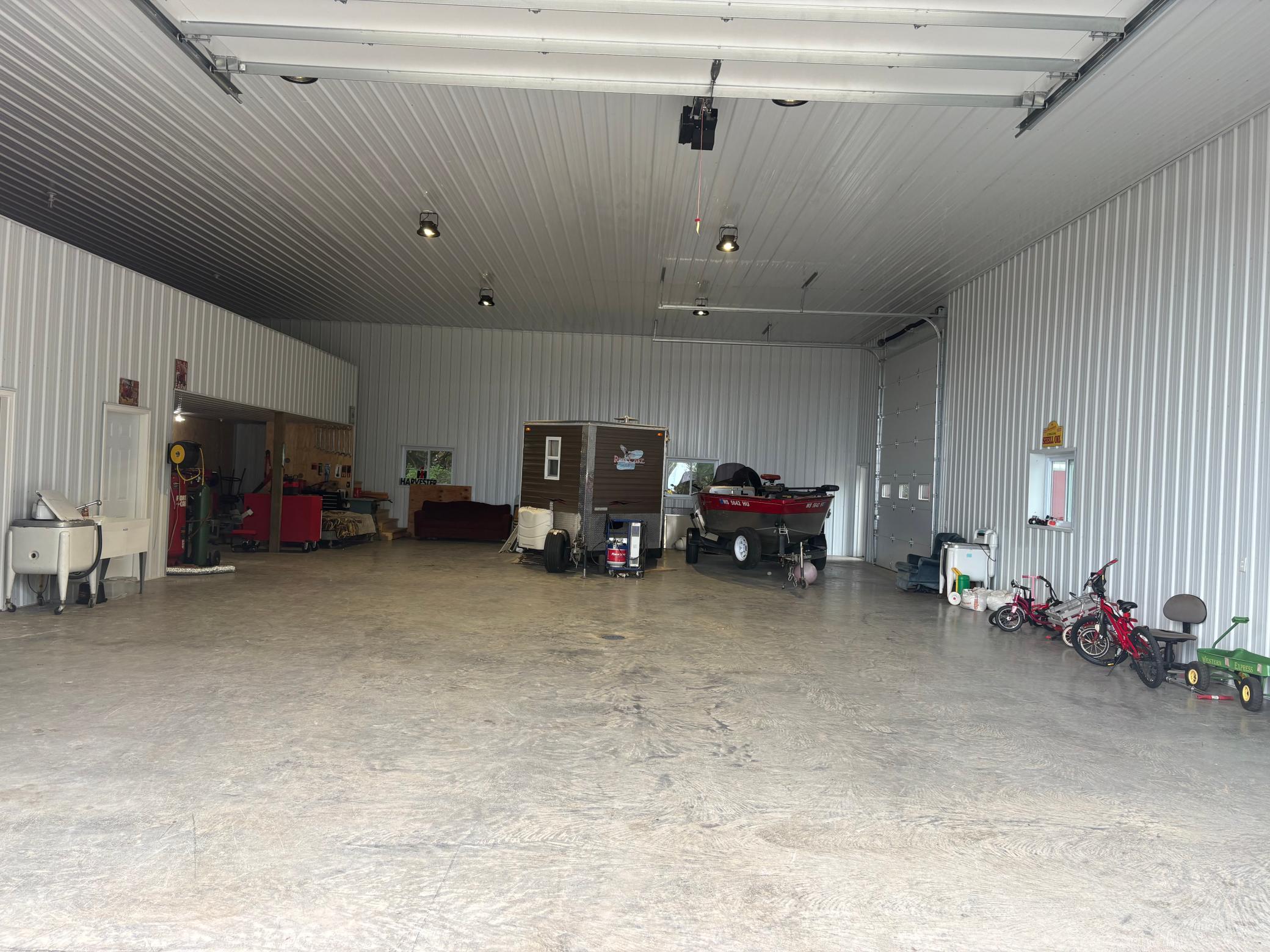 3095 Cty Rd Q Property Photo 18