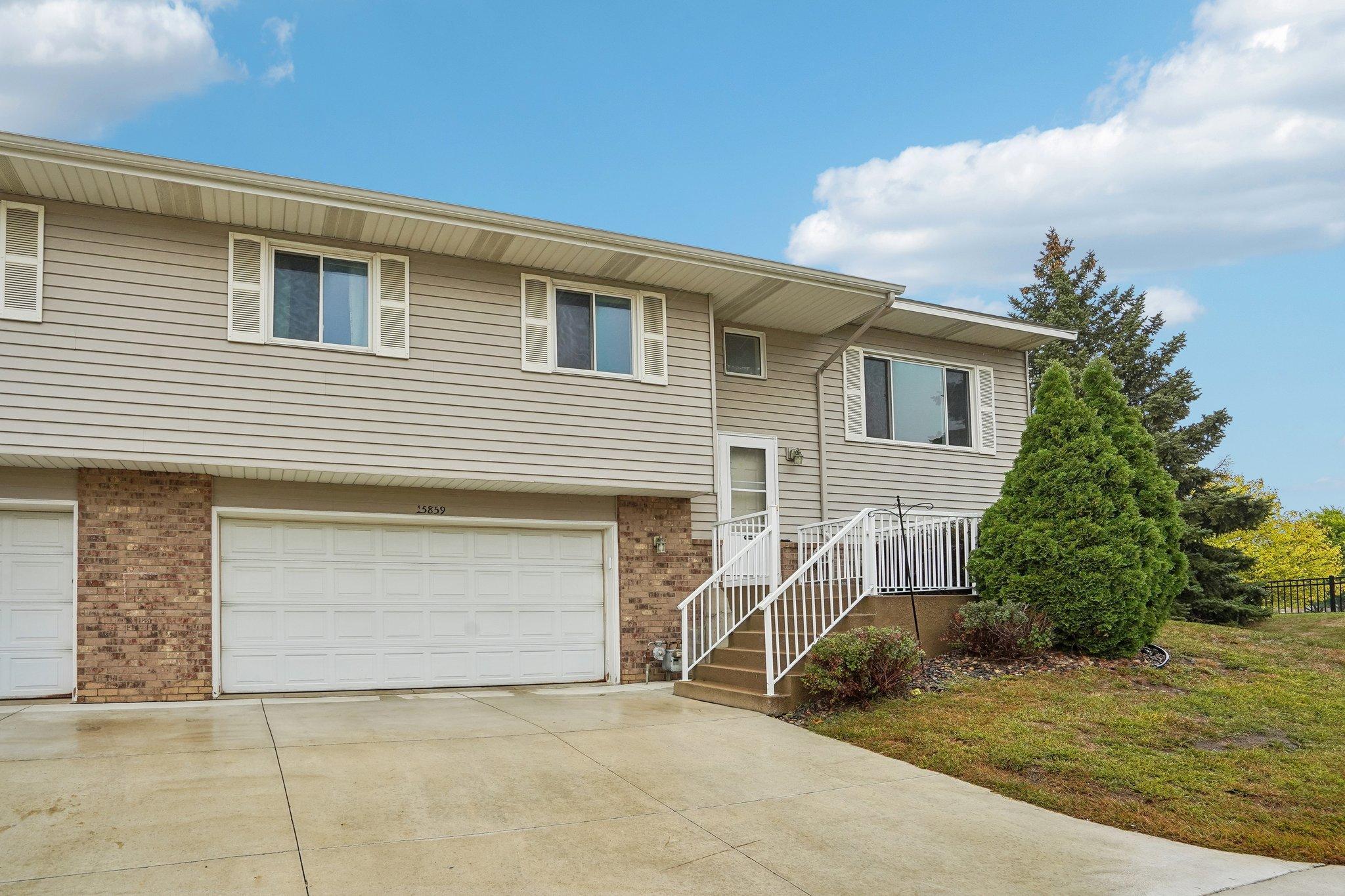 15859 Gooseberry Way Property Photo 1