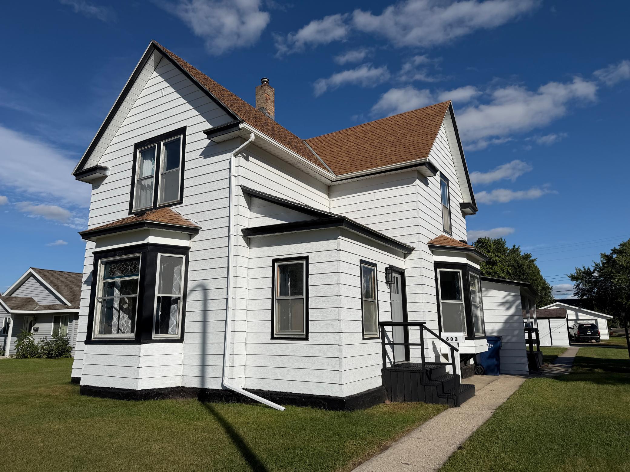 602 13th Street N Property Photo 2