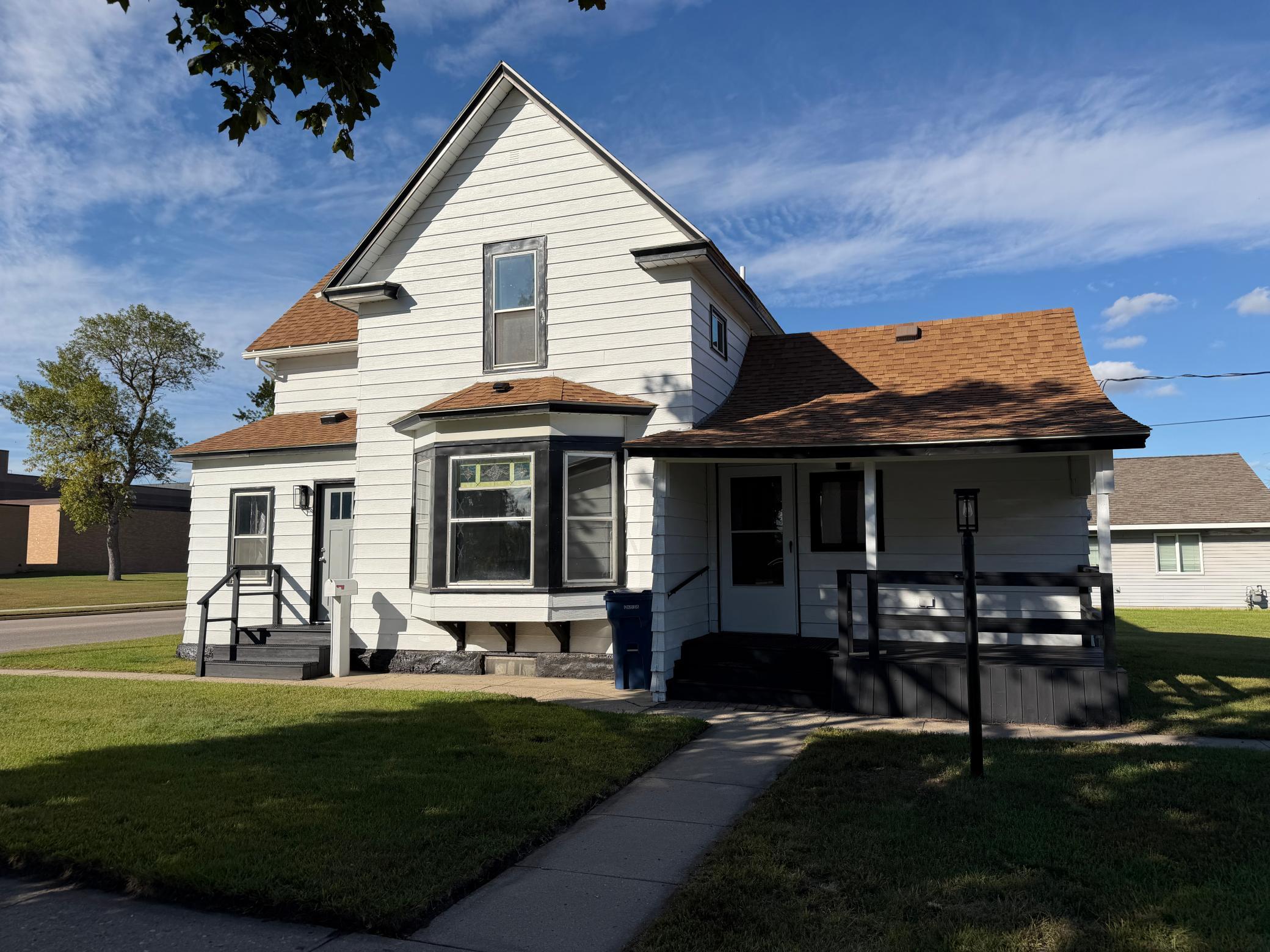 602 13th Street N Property Photo 3