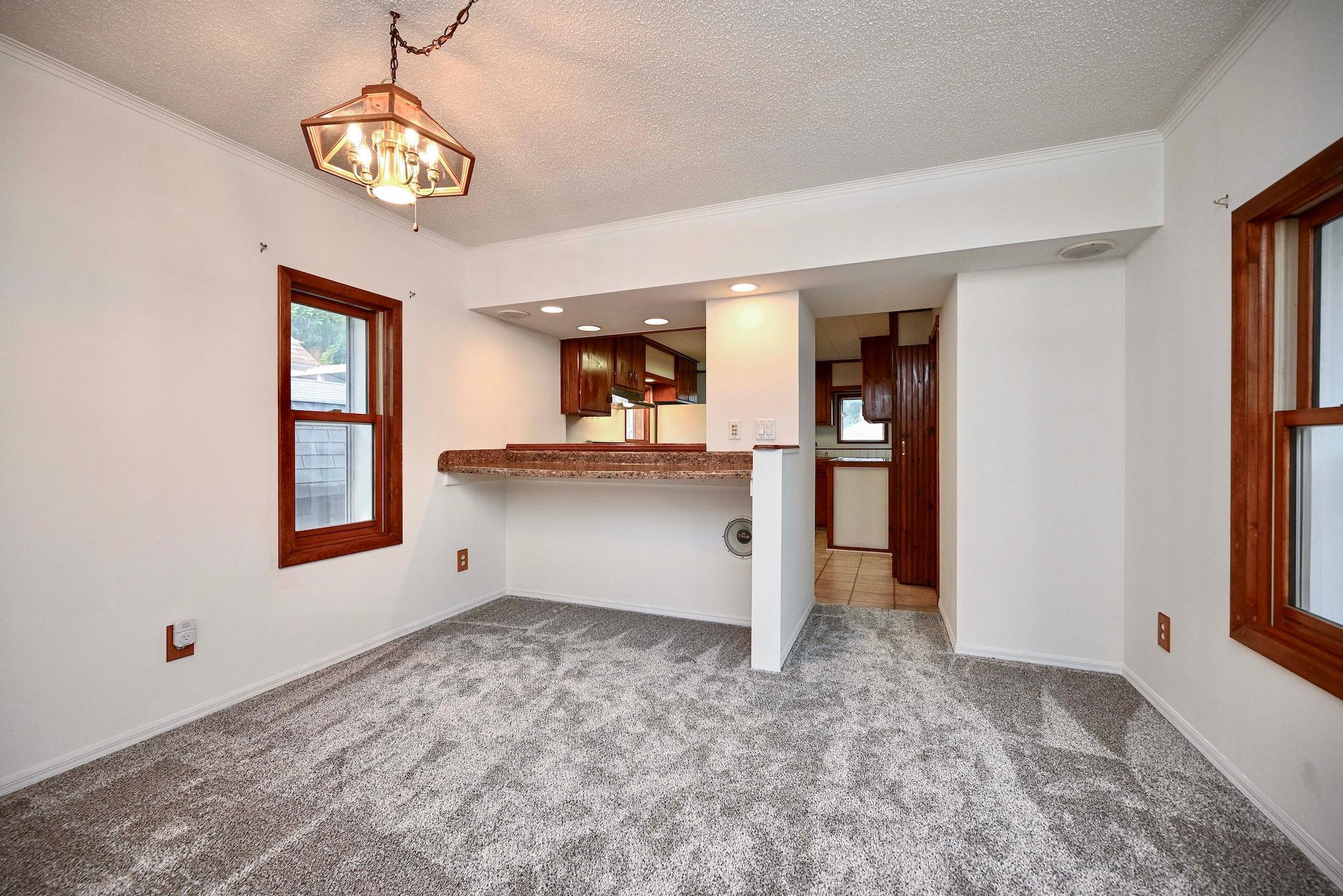 506 E Wabasha Street Property Photo 7