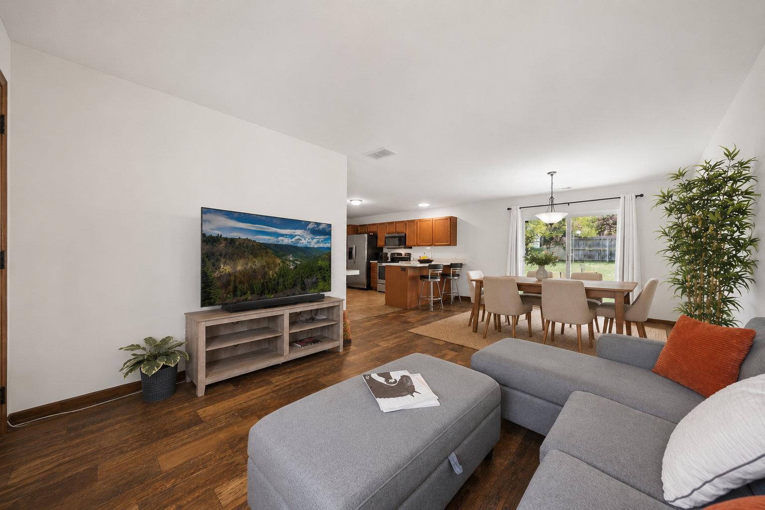 5099 61st Street Nw Property Photo 1