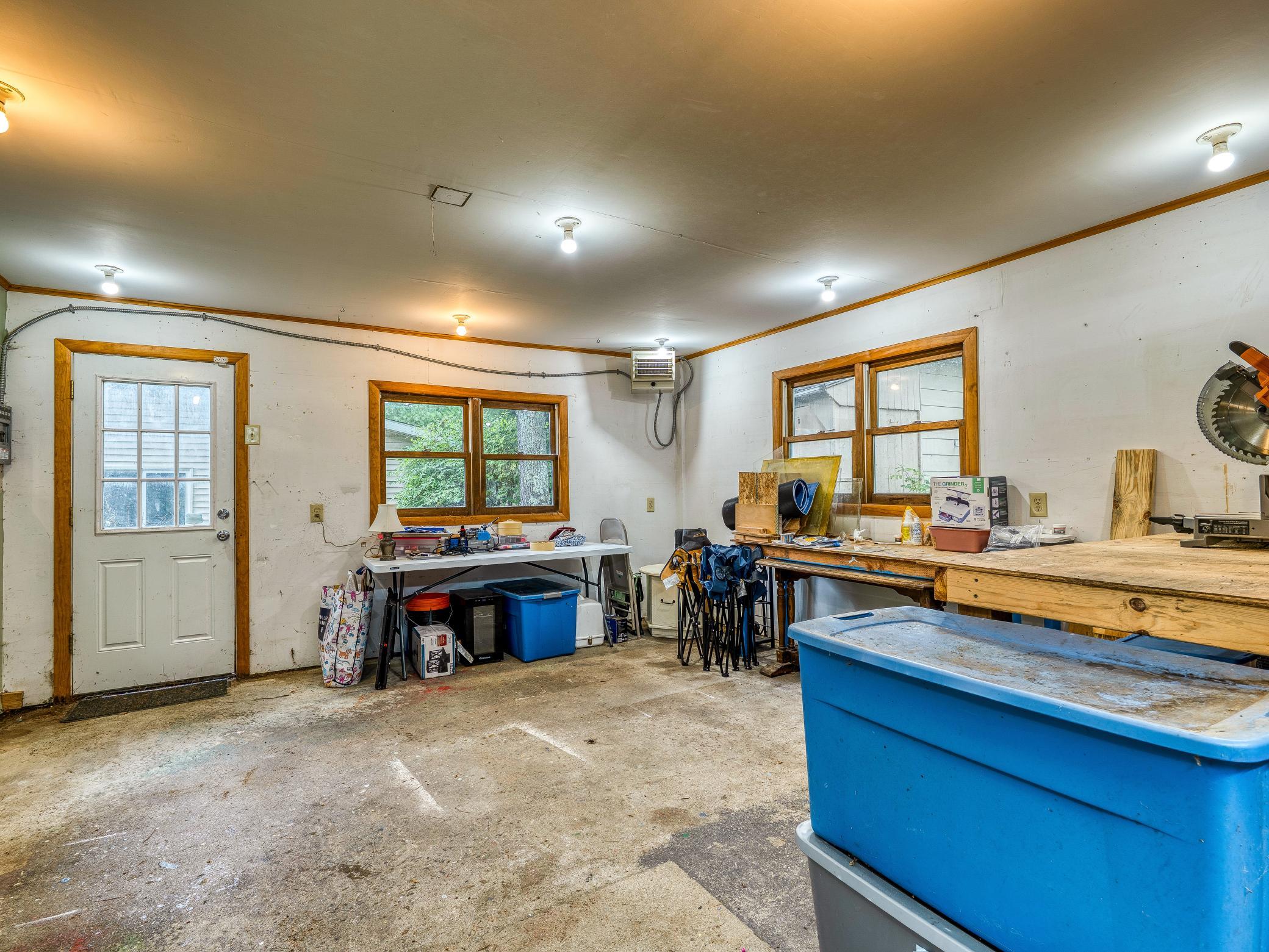 11081 Hillcrest Drive Ne Property Photo 46