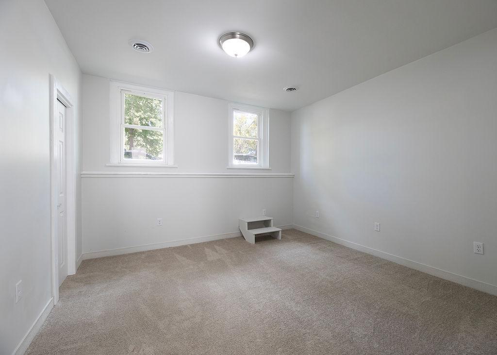 120 Cedar Avenue Property Photo 35