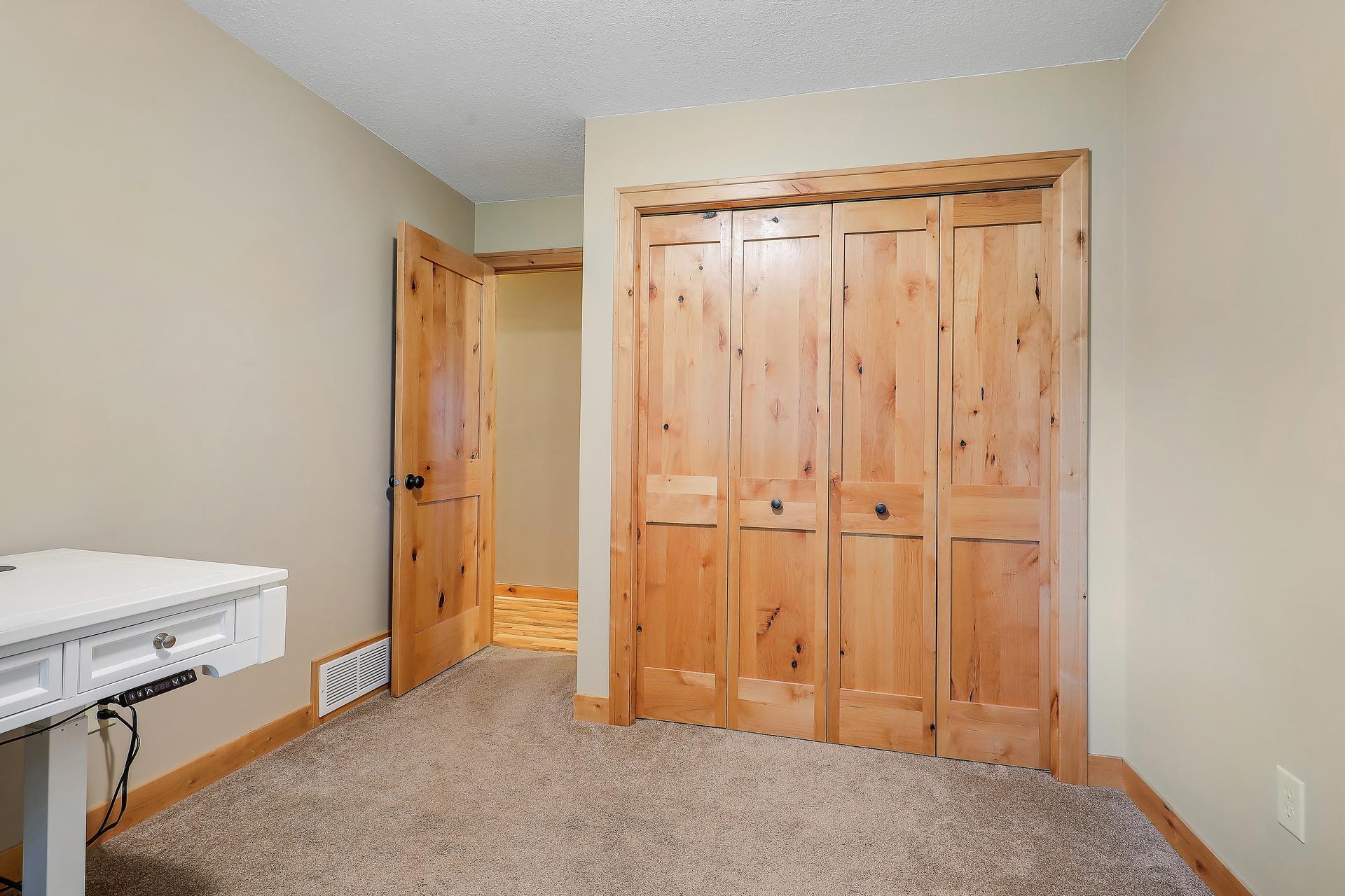 1065 Minnesota Street S Property Photo 15