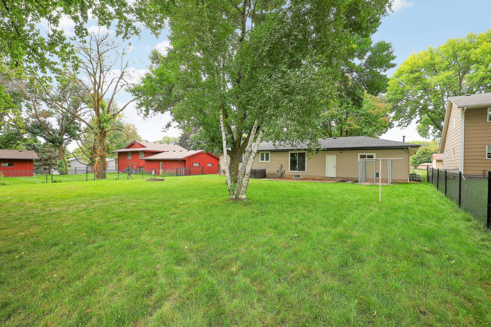 1065 Minnesota Street S Property Photo 32