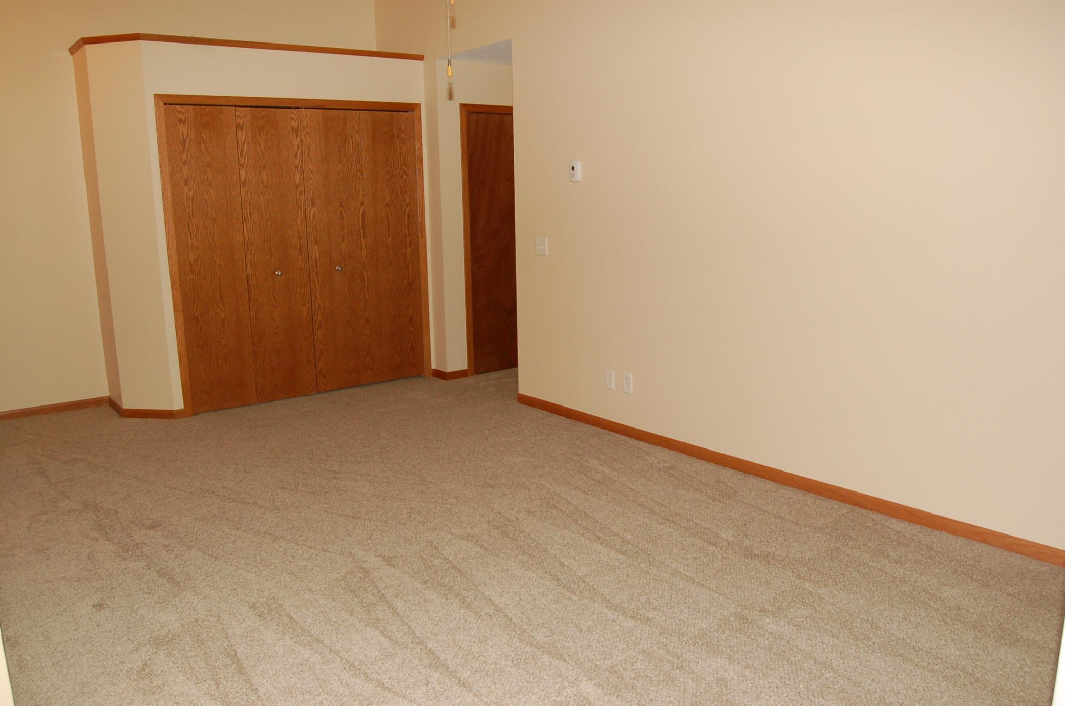 14839 Endicott Way 311 Property Photo 4