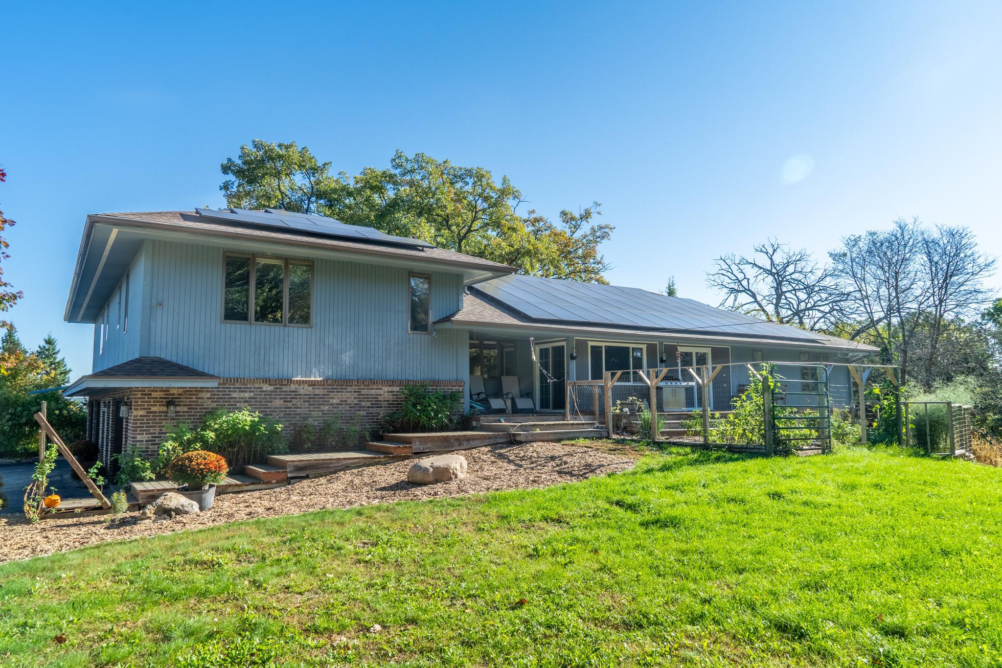 361 Oak Knoll Drive Property Photo 1