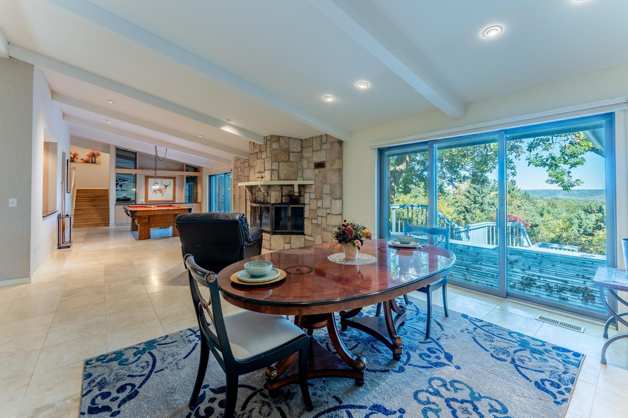 361 Oak Knoll Drive Property Photo 13