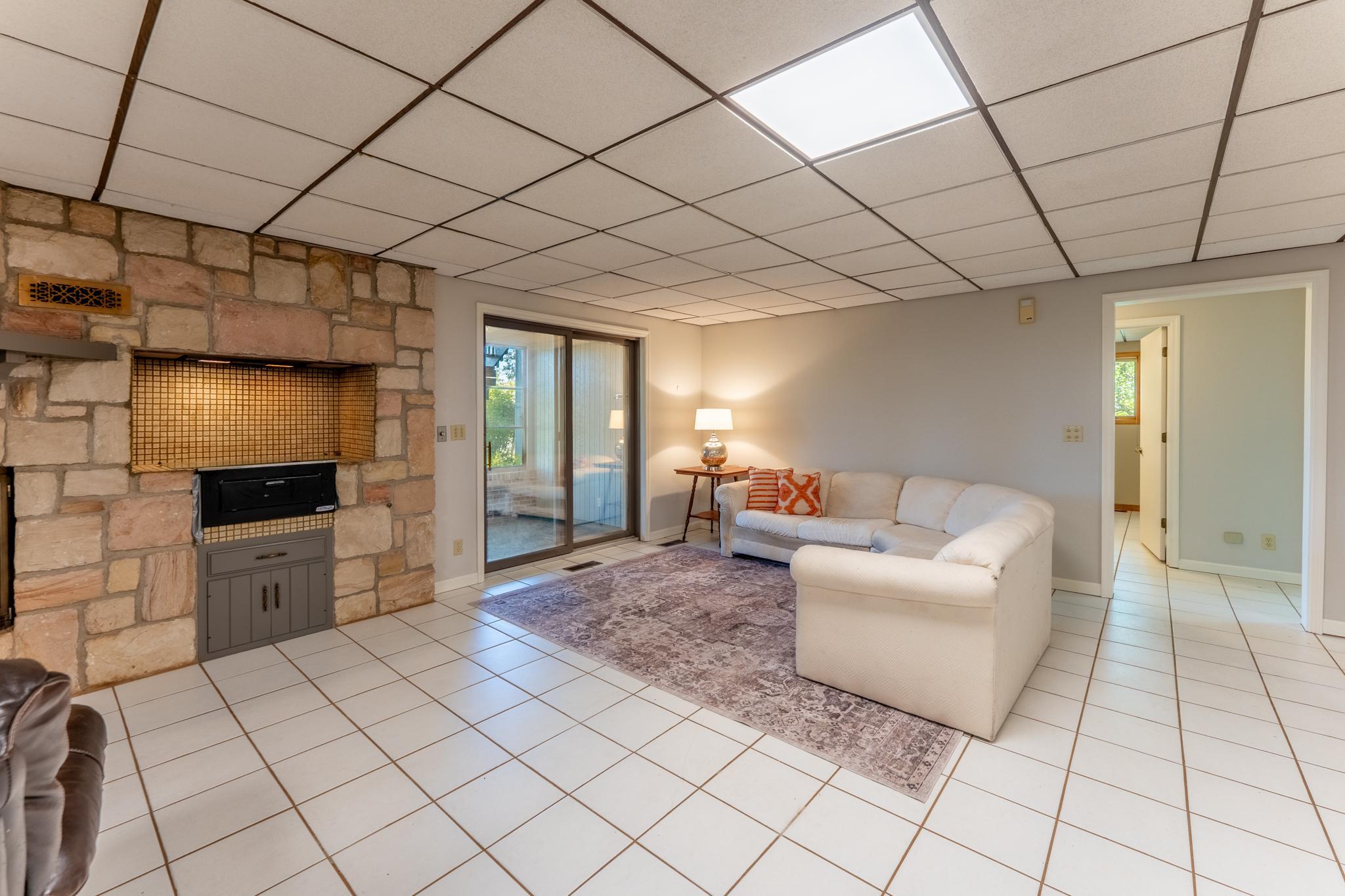 361 Oak Knoll Drive Property Photo 22