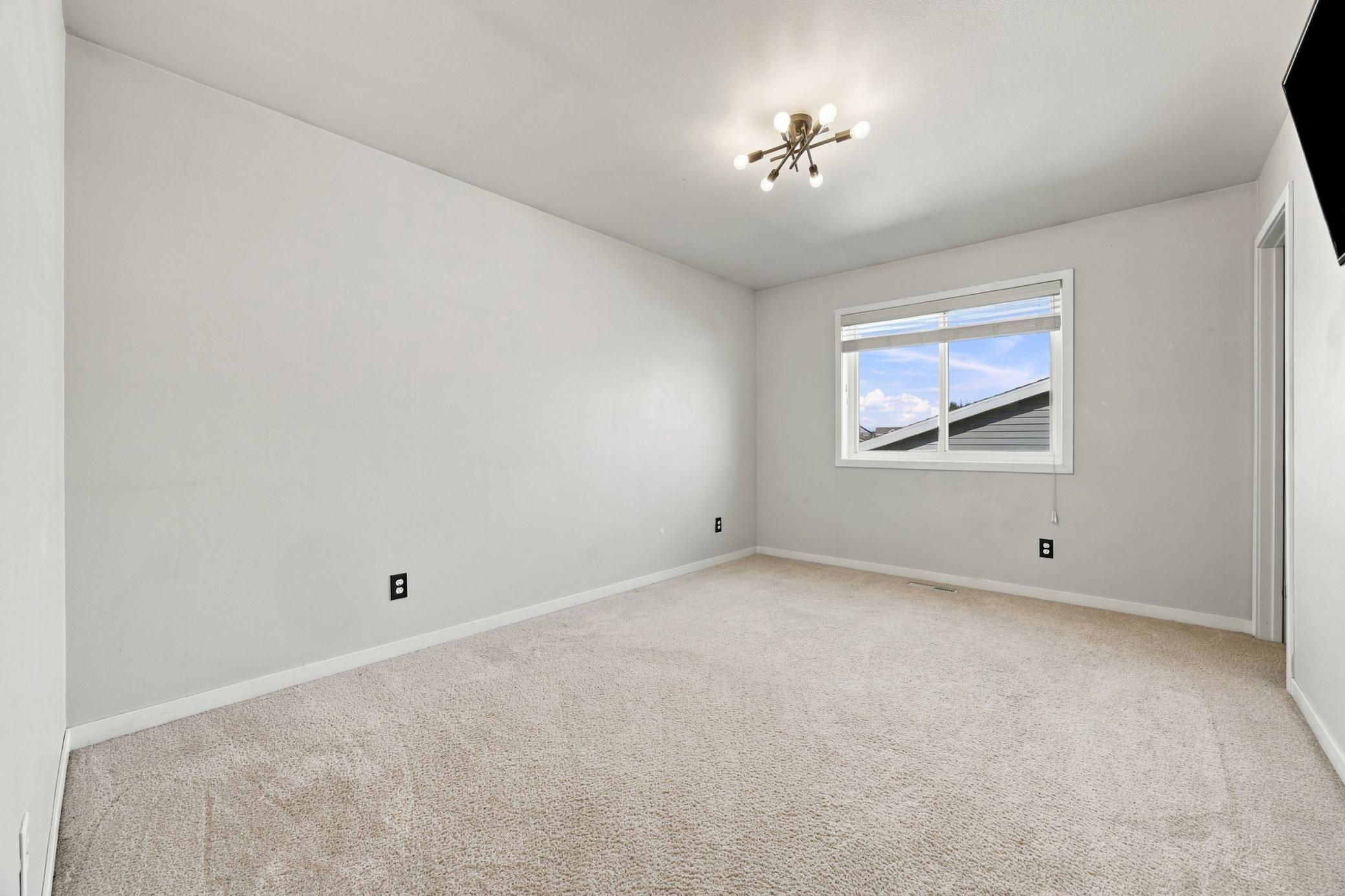 5848 56th Avenue S Property Photo 17