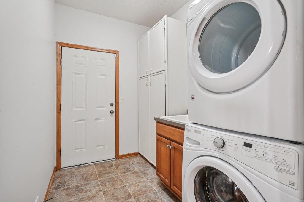 8981 Coffman Path Property Photo 34