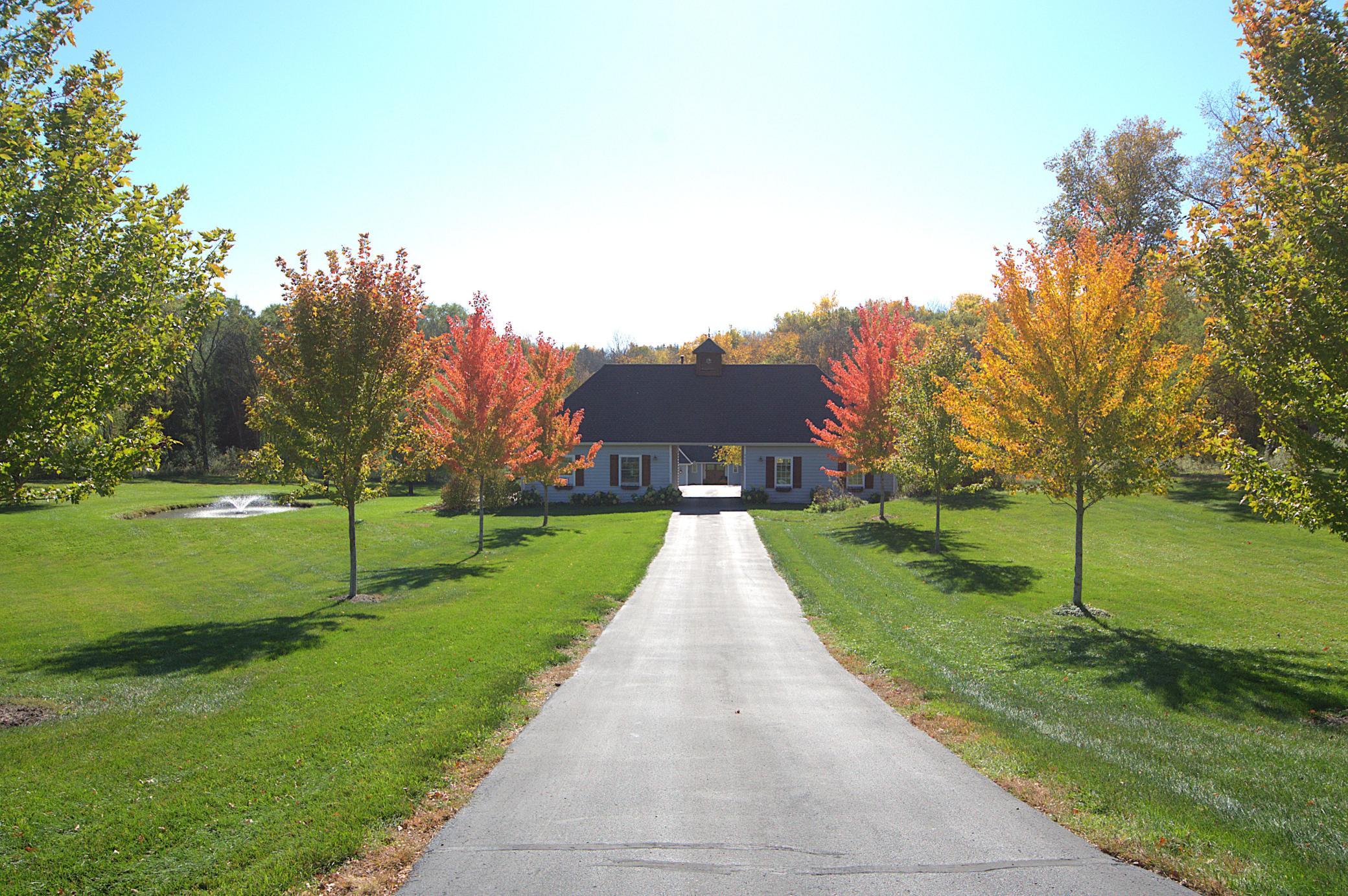 6055 Painter Road Property Photo 3