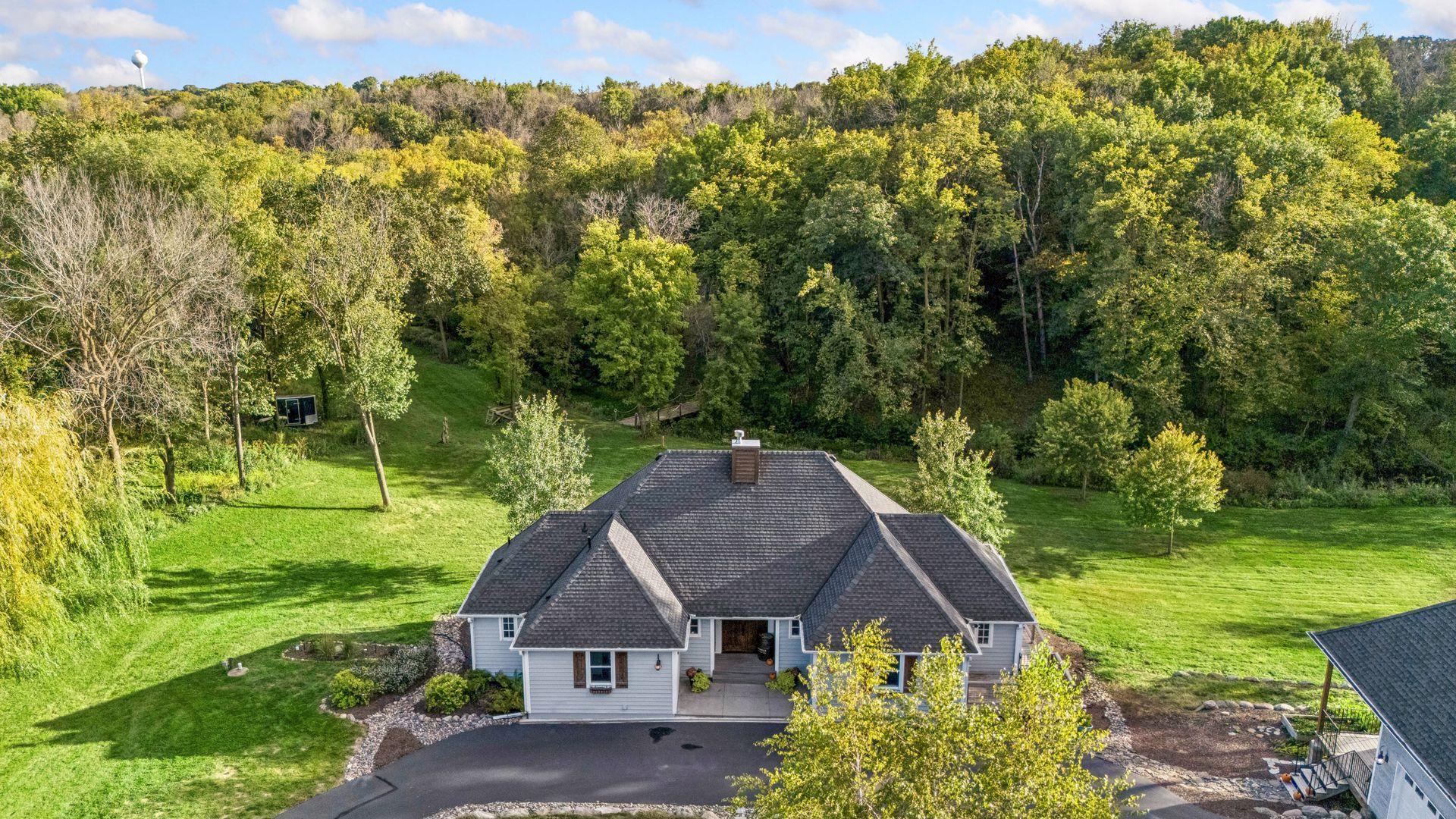 6055 Painter Road Property Photo 5