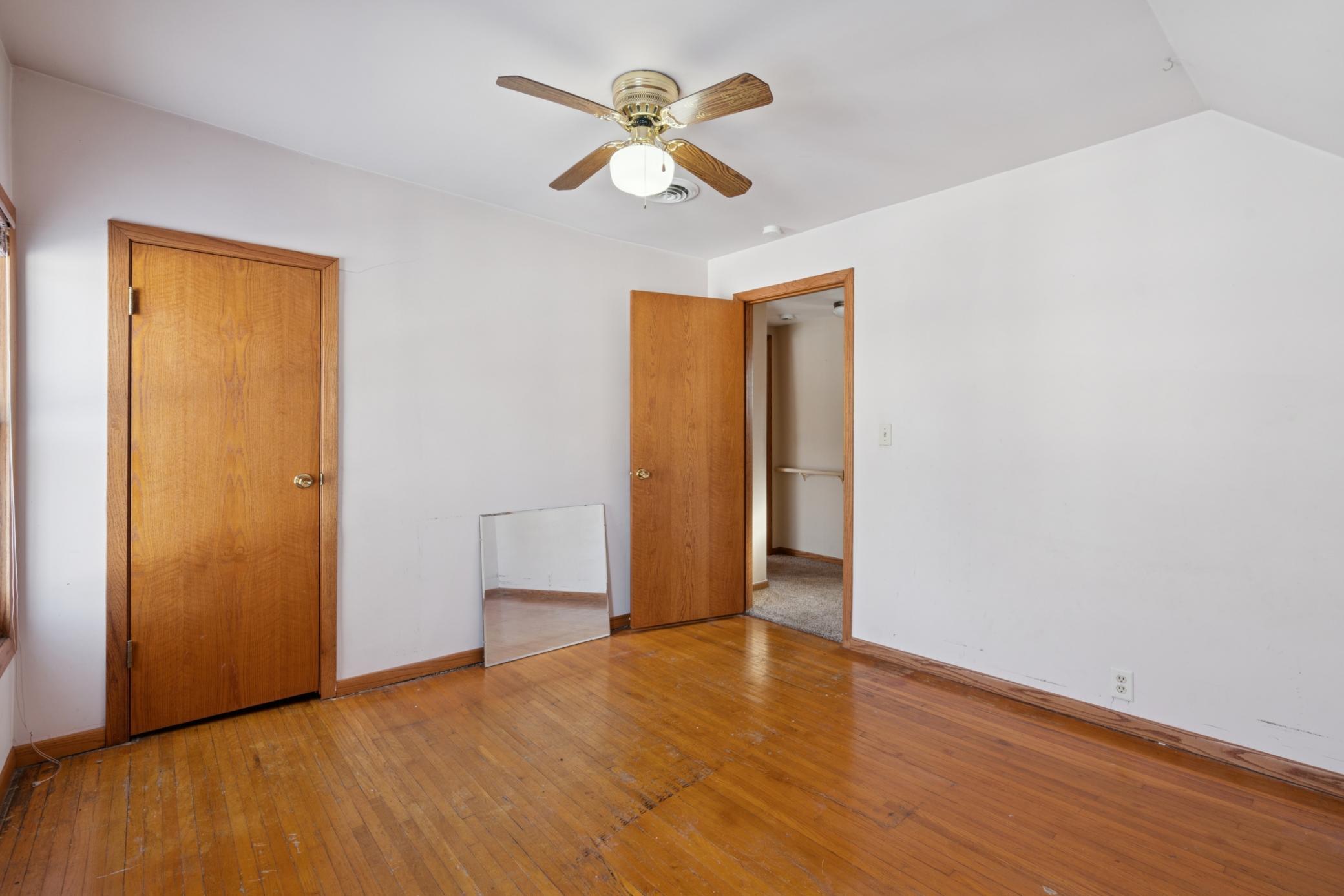 3039 E 45th Street Property Photo 16