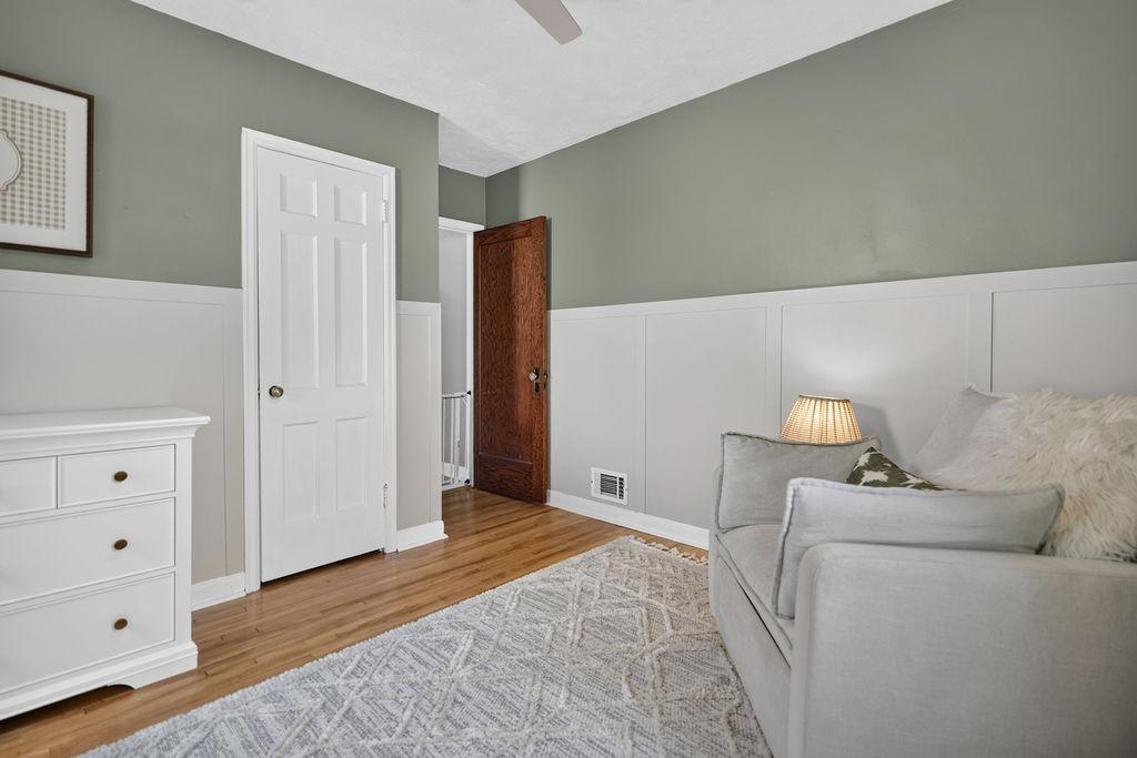 4530 Vincent Avenue N Property Photo 19