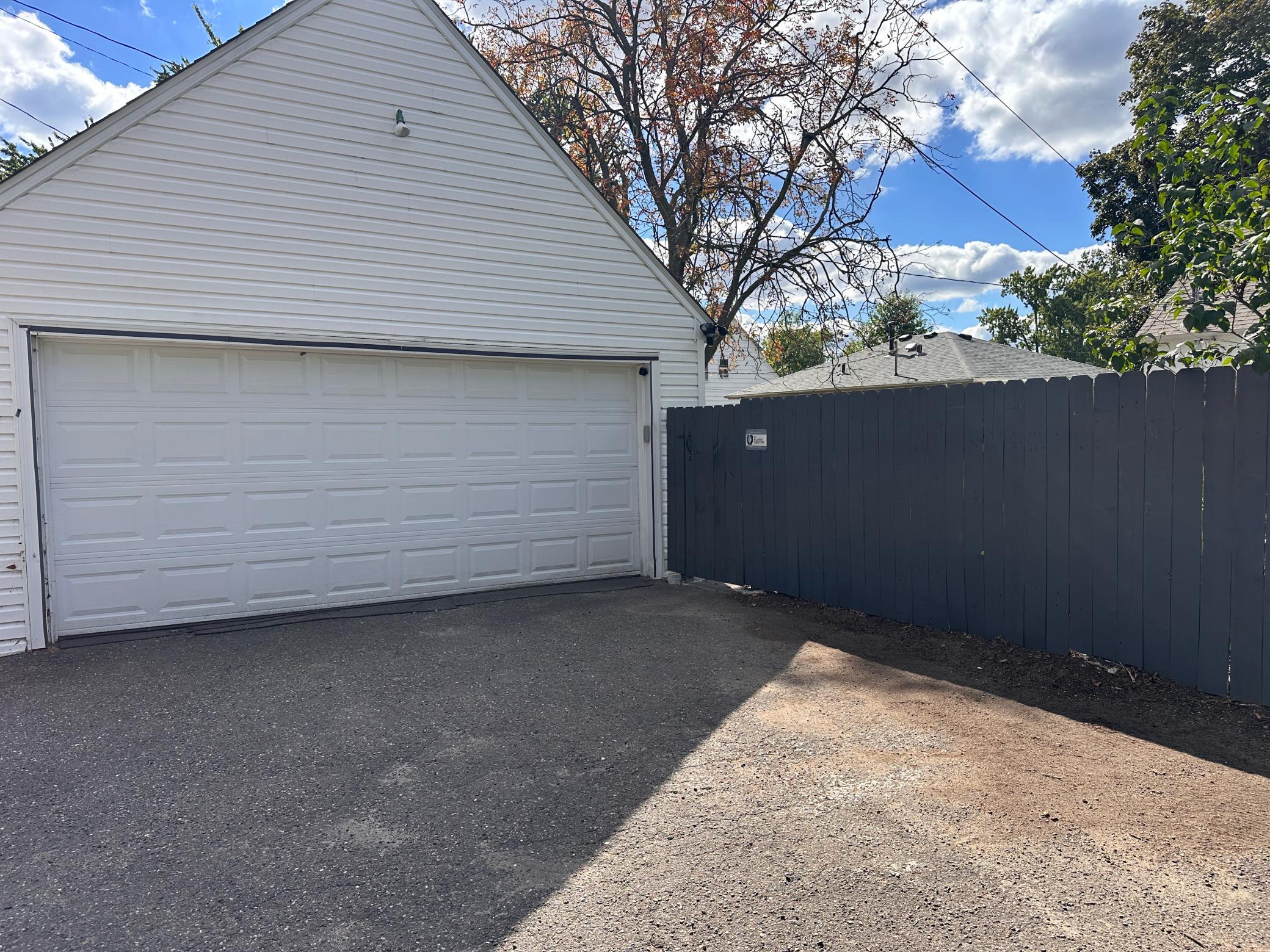 4530 Vincent Avenue N Property Photo 50