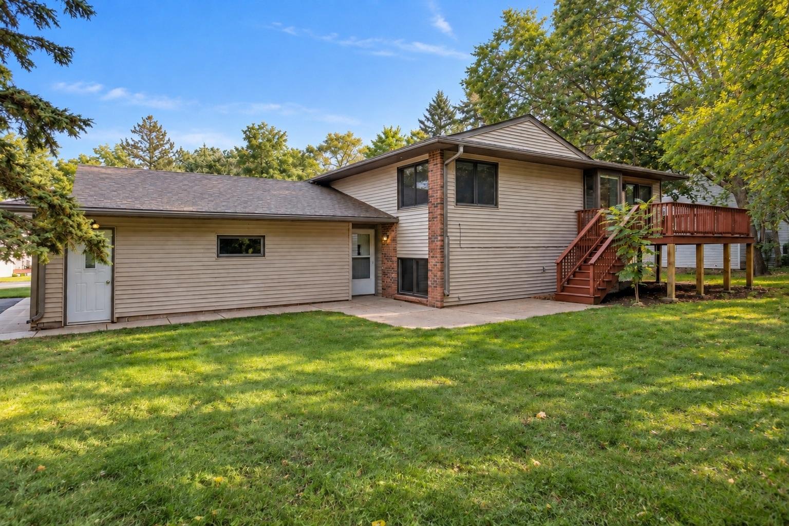 265 Candlestick Circle Property Photo 1