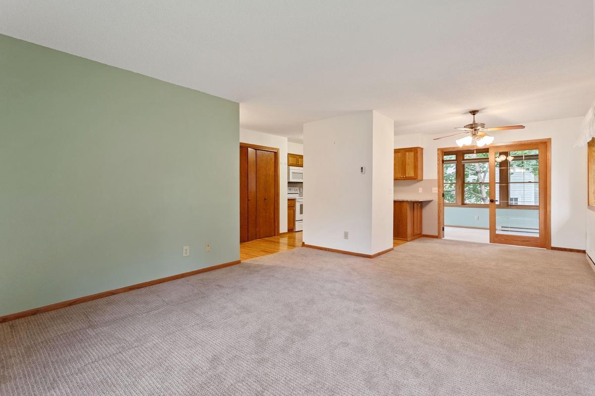 265 Candlestick Circle Property Photo 3