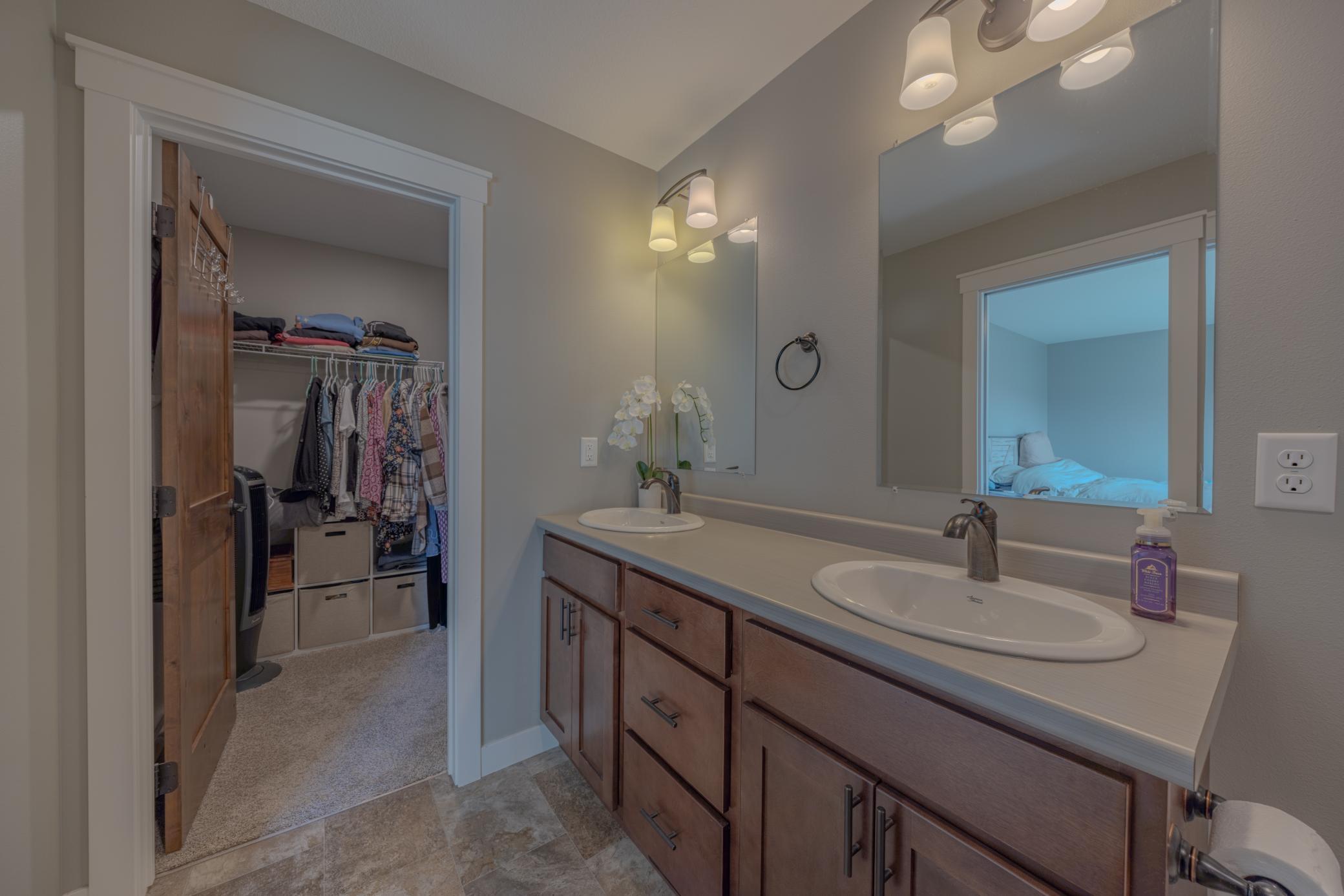 1621 19th Avenue Nw Property Photo 5