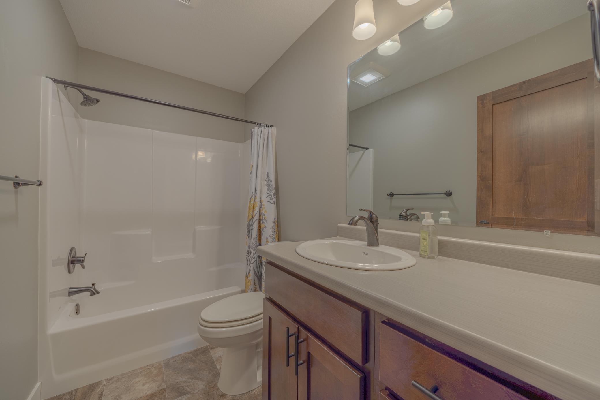 1621 19th Avenue Nw Property Photo 7