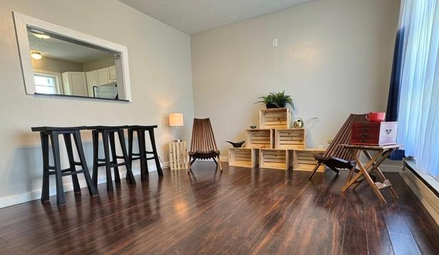 3455 Dupont Avenue N Property Photo 4