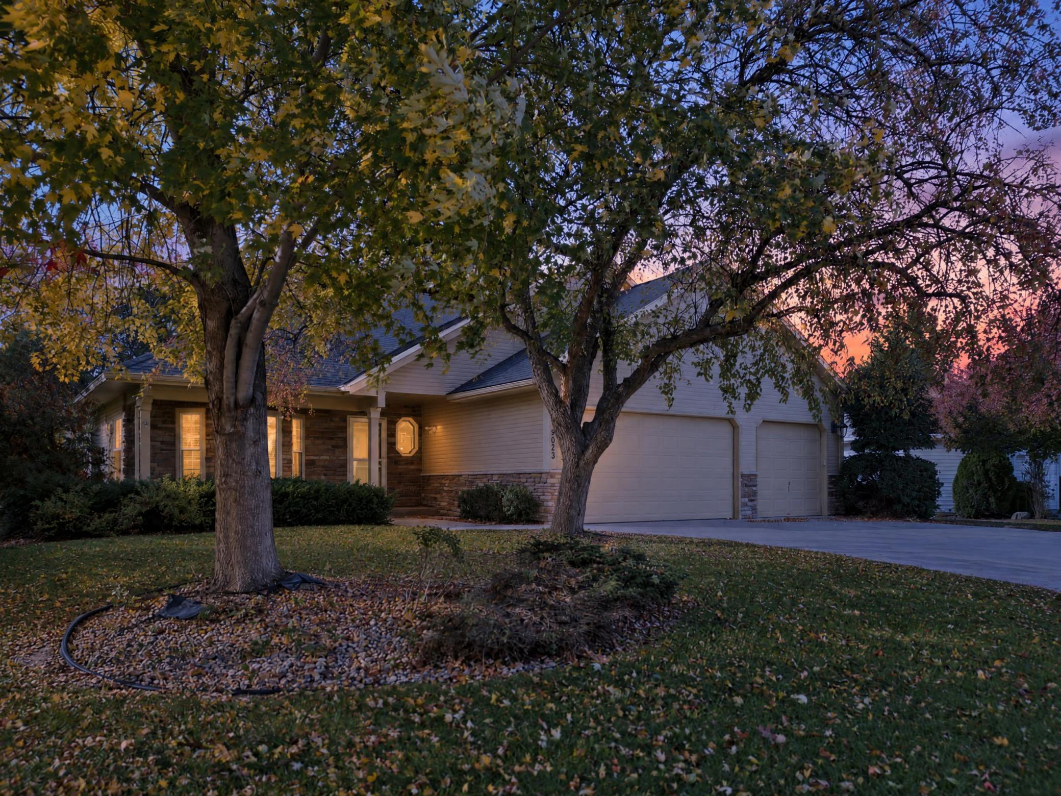 9023 Nantwick Ridge Property Photo 1