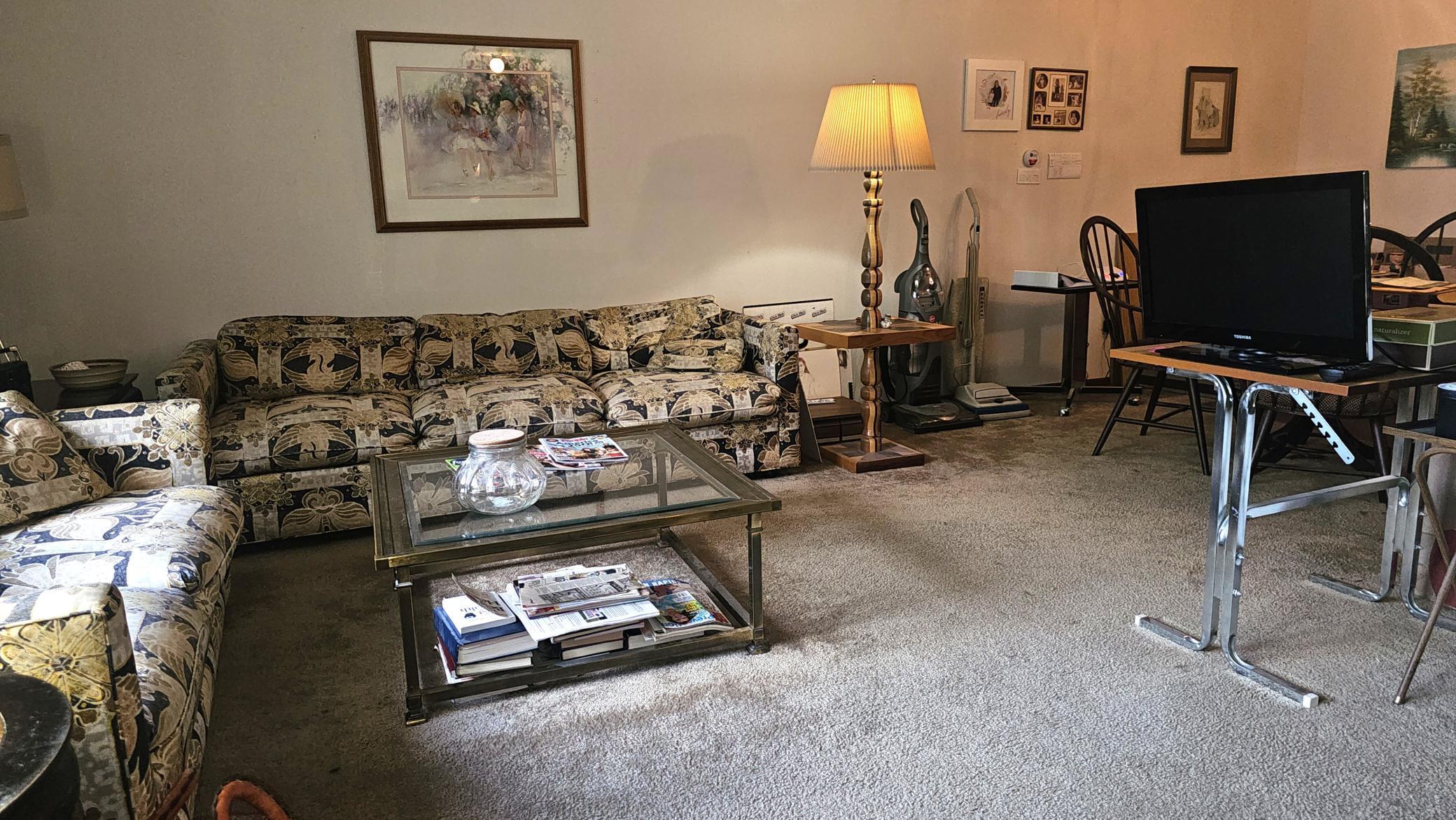 10569 Grouse Circle Nw Property Photo 4