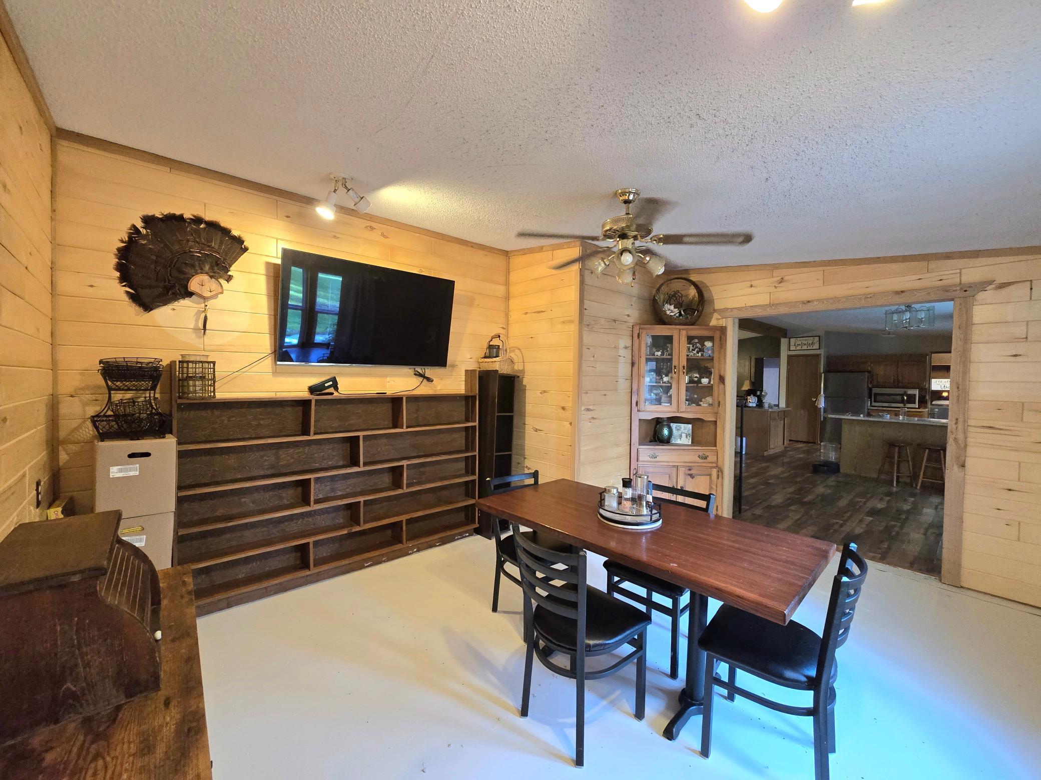 5794 Highway 11 Property Photo 12