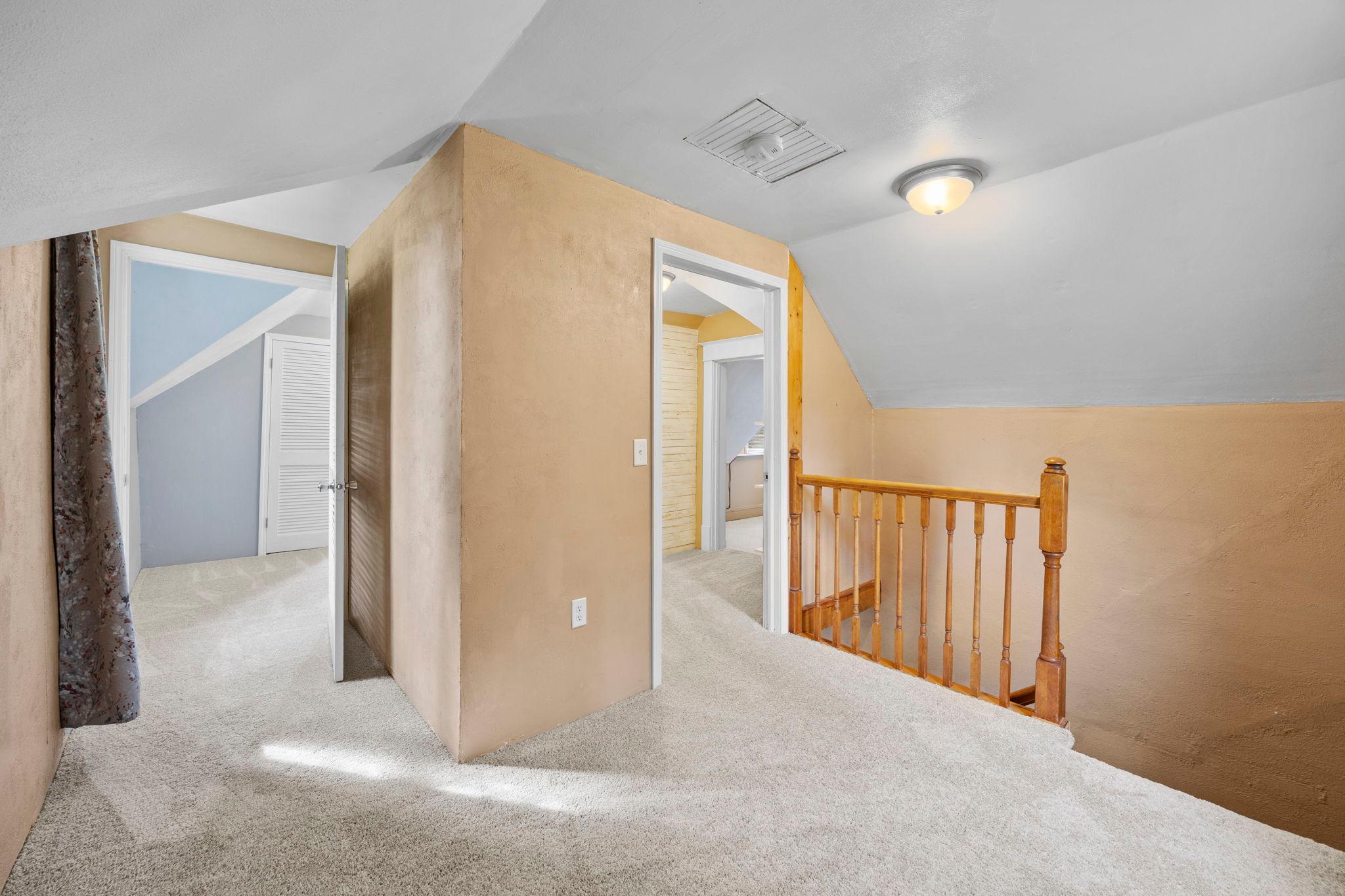 400 South Road Property Photo 17
