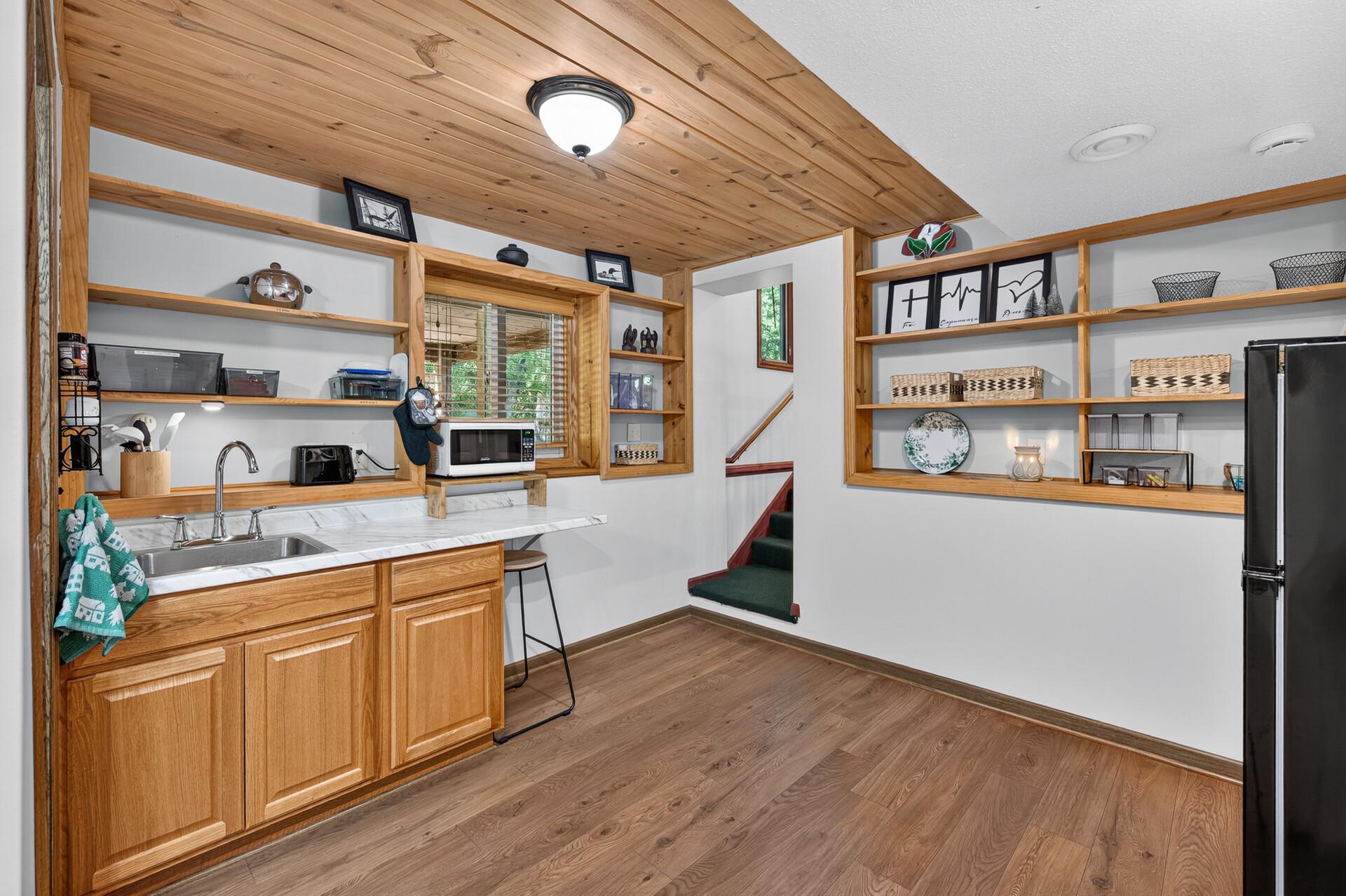 7381 Leonard Avenue Property Photo 17