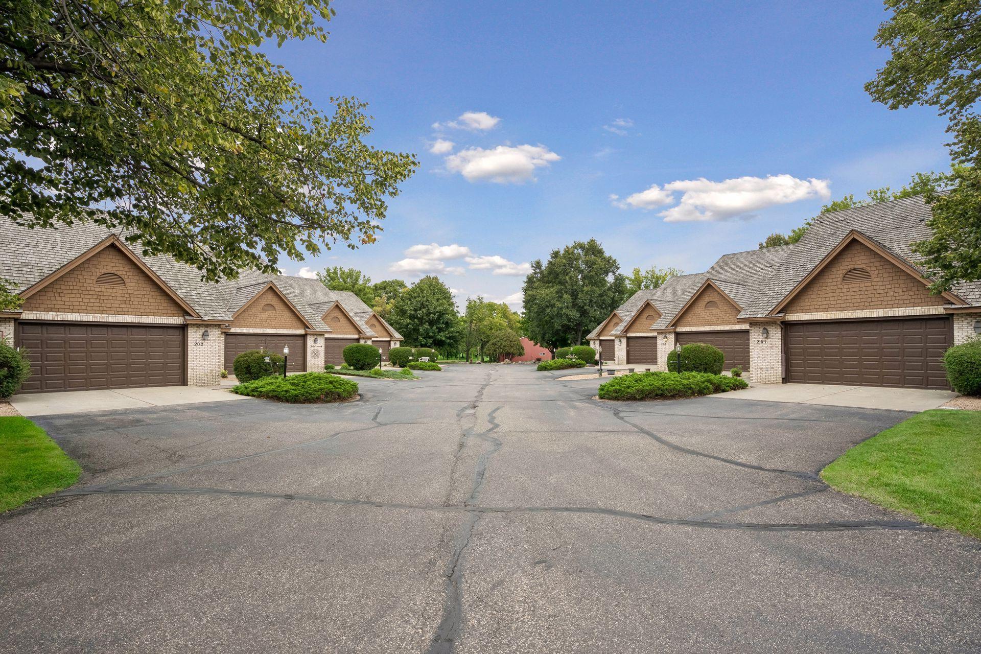 1201 Golf Course Road 204 Property Photo 4