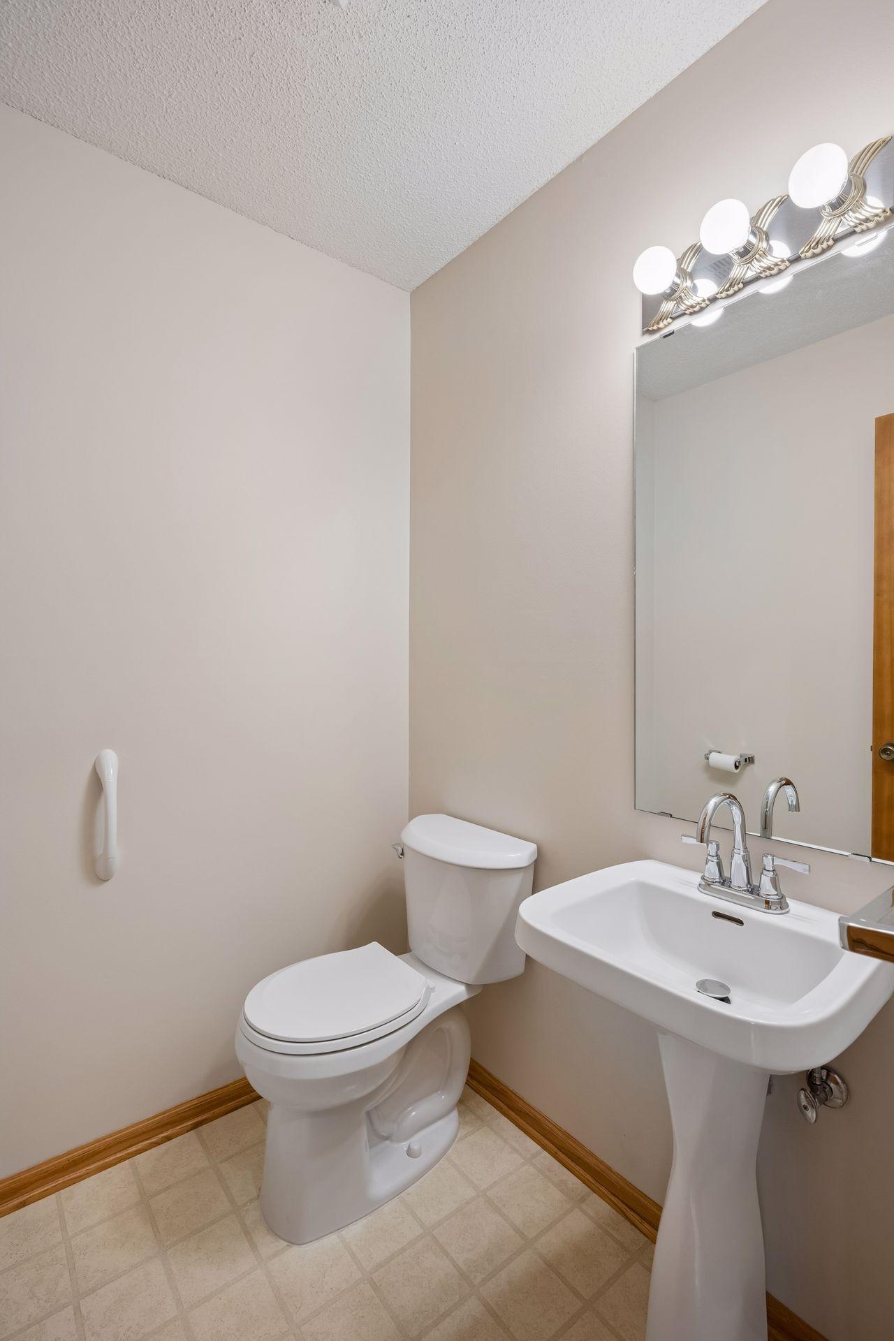 1201 Golf Course Road 204 Property Photo 23