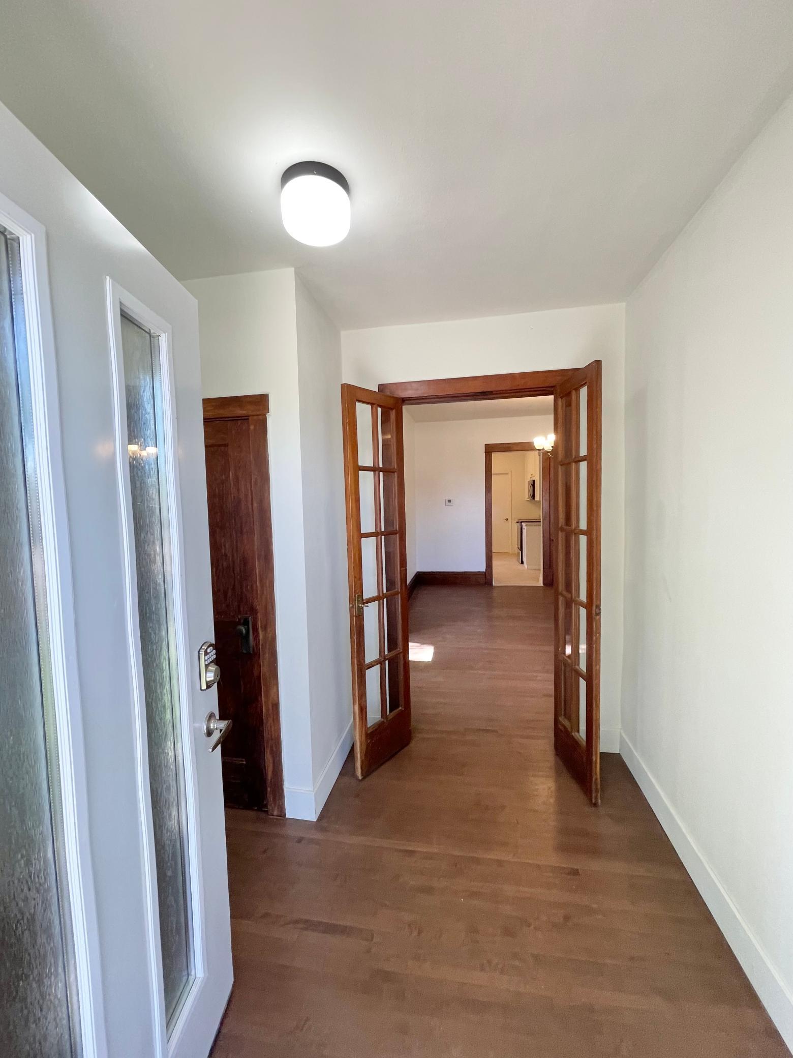 104 S Park Avenue Property Photo 5