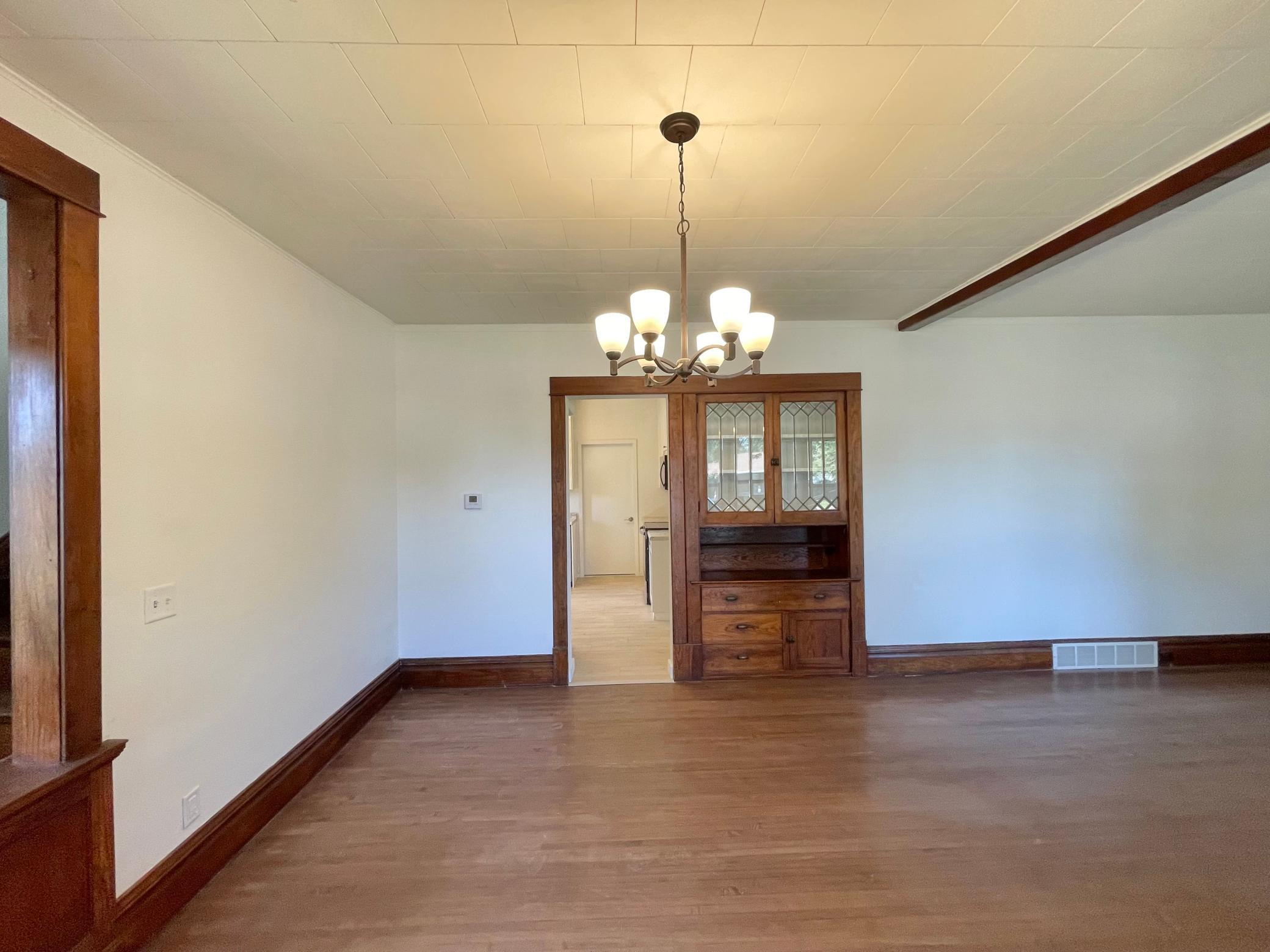 104 S Park Avenue Property Photo 17