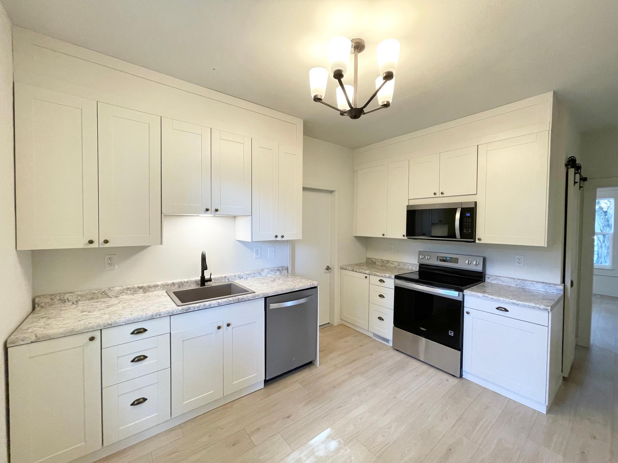 104 S Park Avenue Property Photo 19