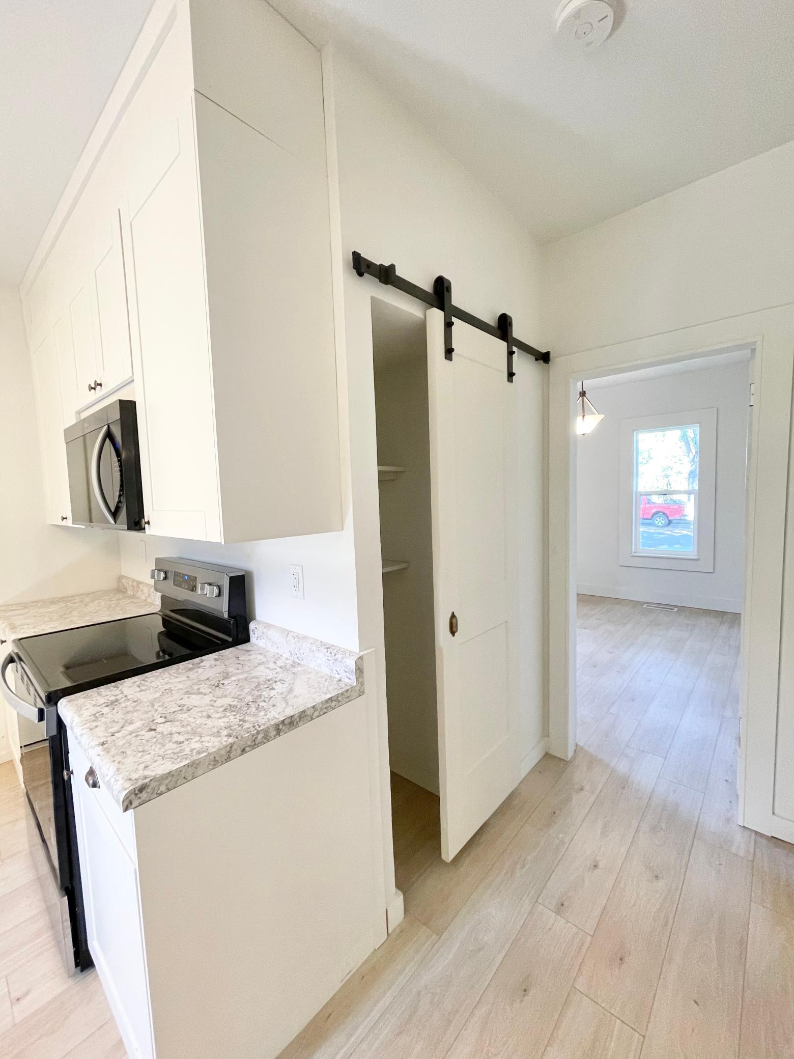 104 S Park Avenue Property Photo 27