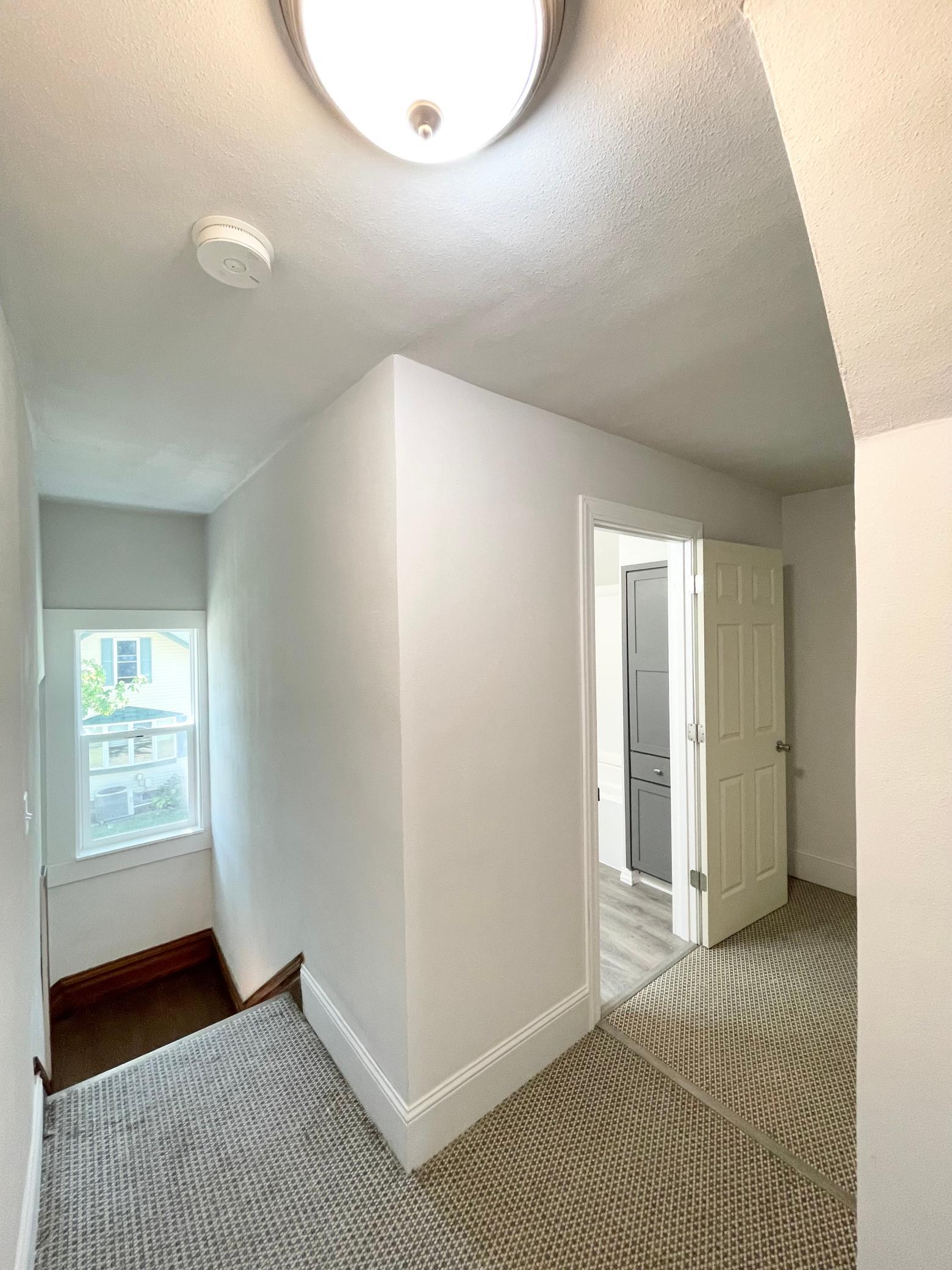 104 S Park Avenue Property Photo 34