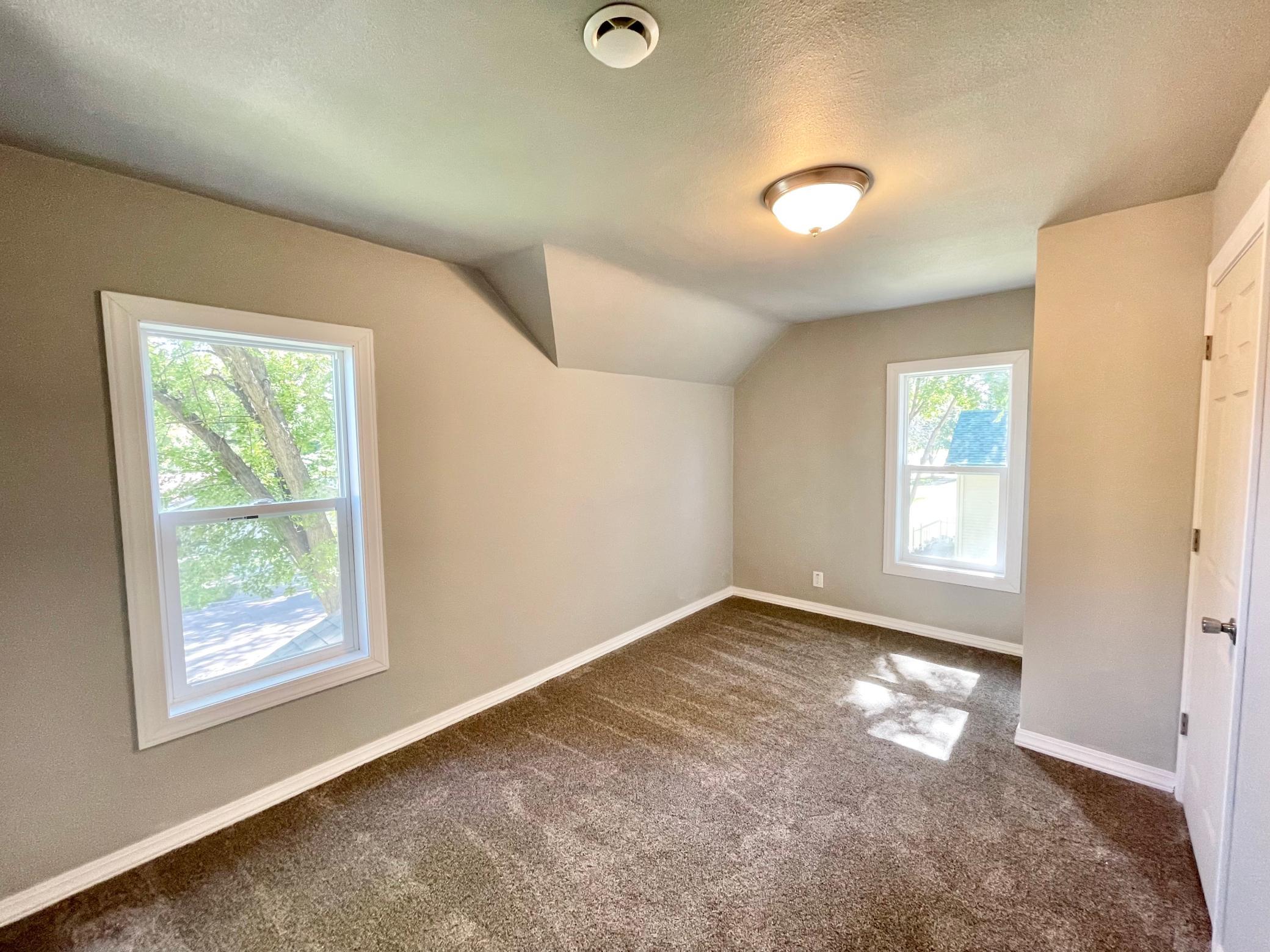 104 S Park Avenue Property Photo 43
