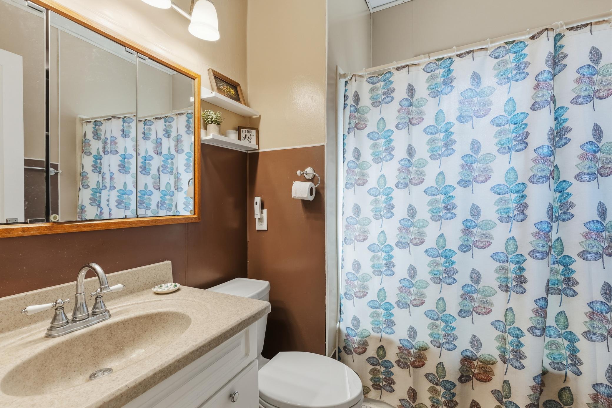 1329 Beech Street Property Photo 17